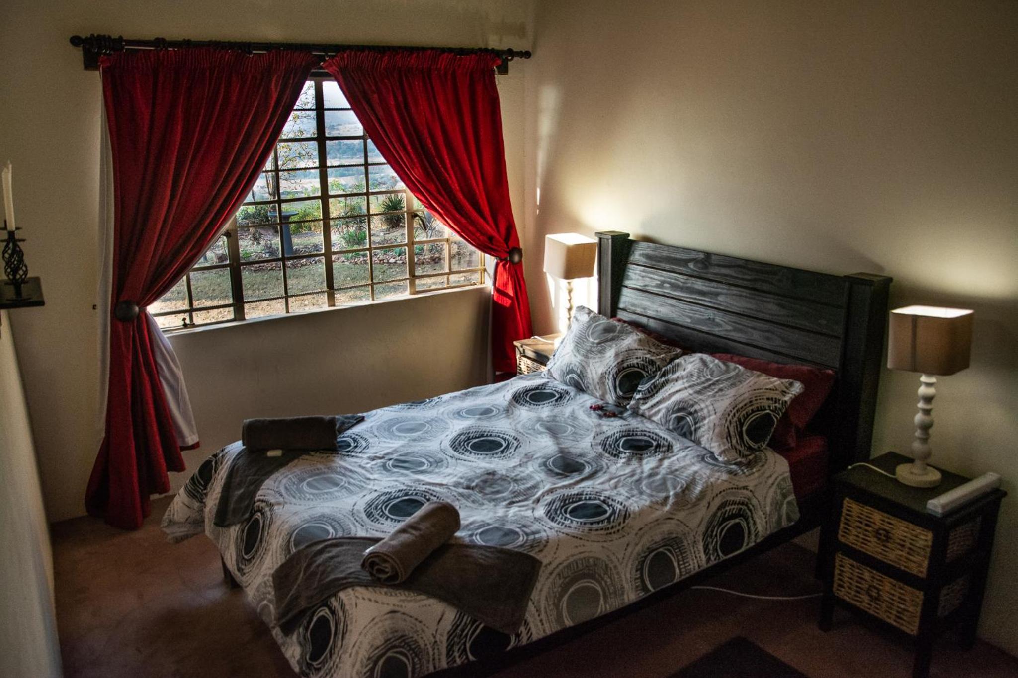 Three-Bedroom House - Photo 24