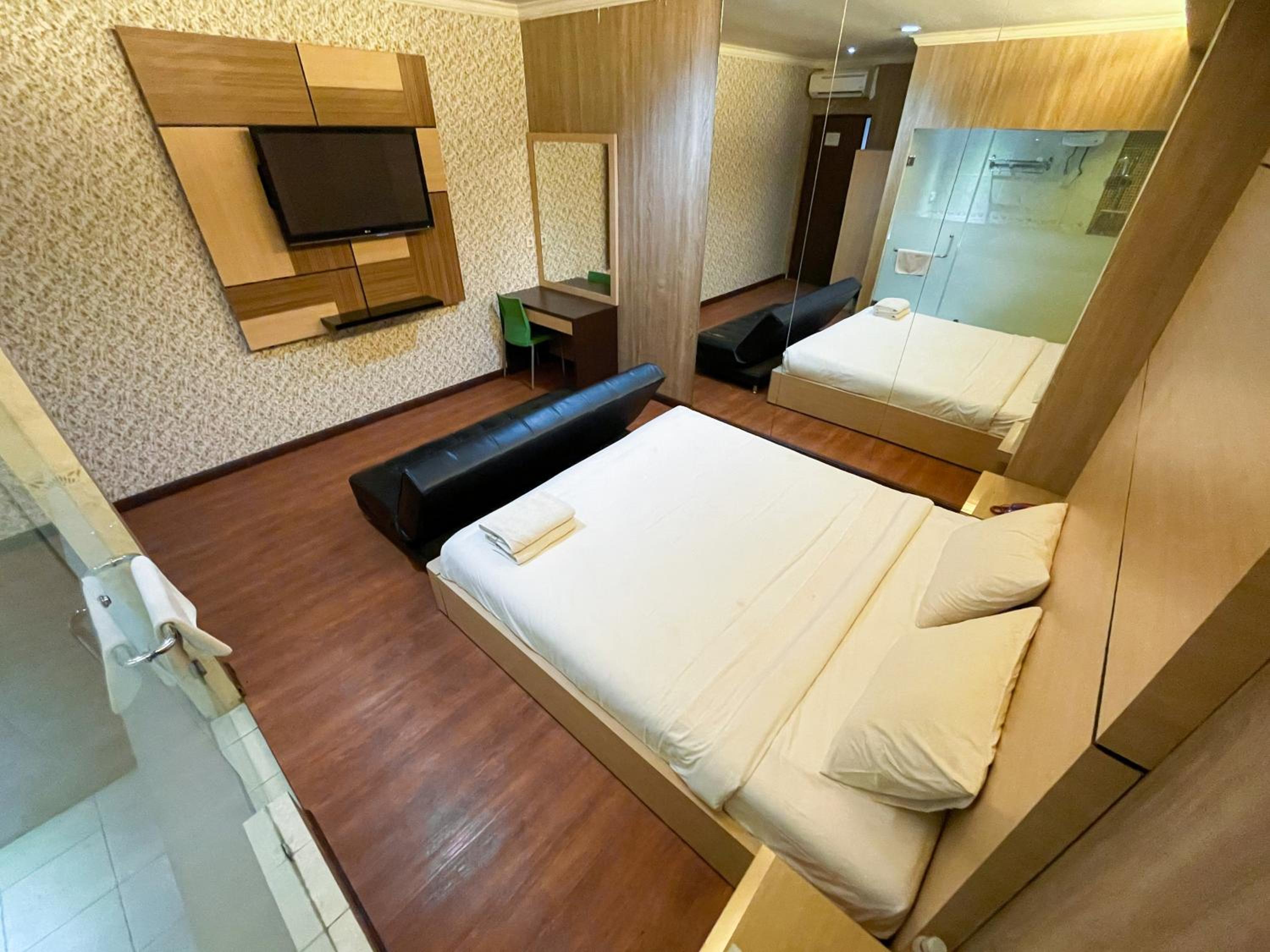 Superior Double Room - Photo 1