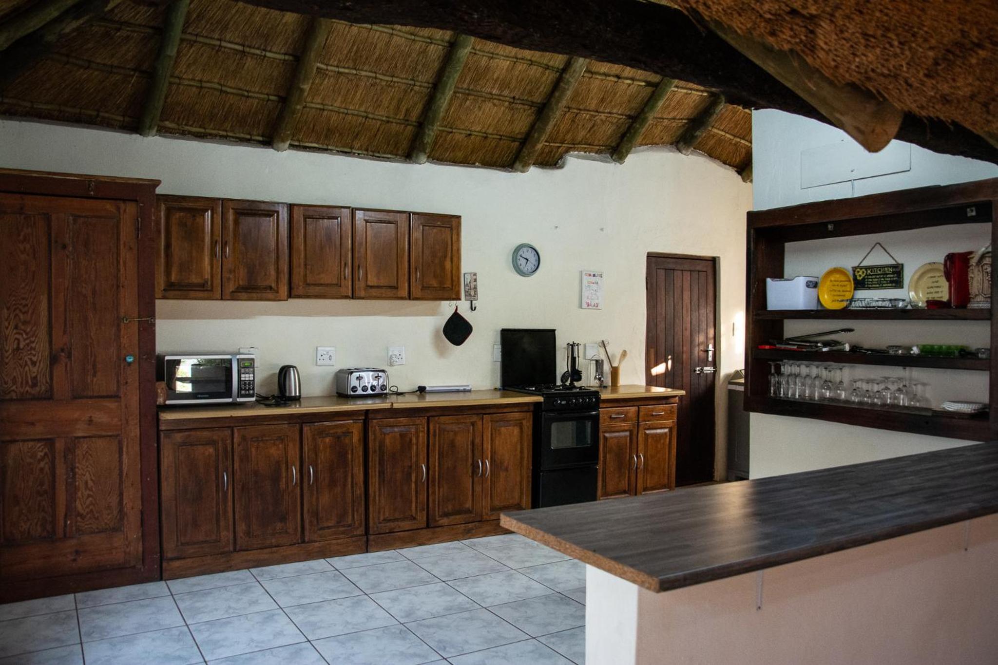 Three-Bedroom House - Photo 7