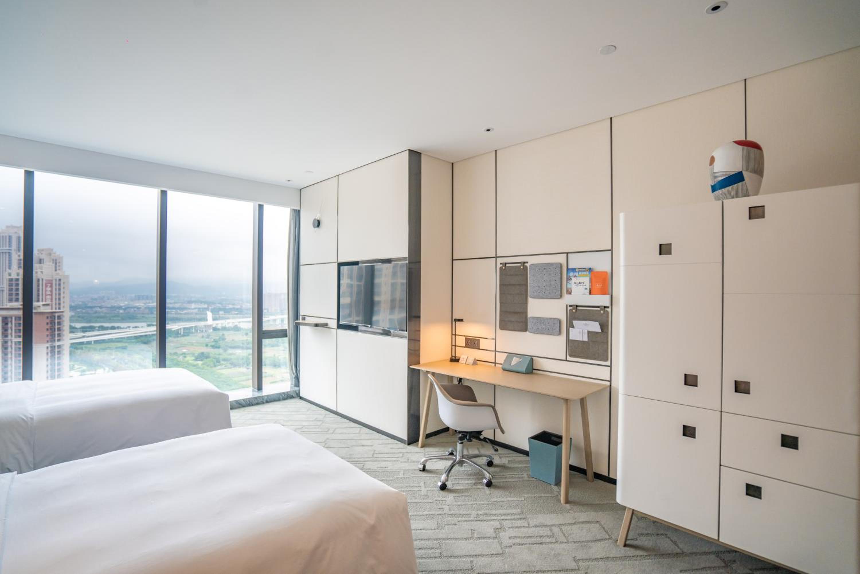 Standard Double Room with Two Double Beds - Photo 4
