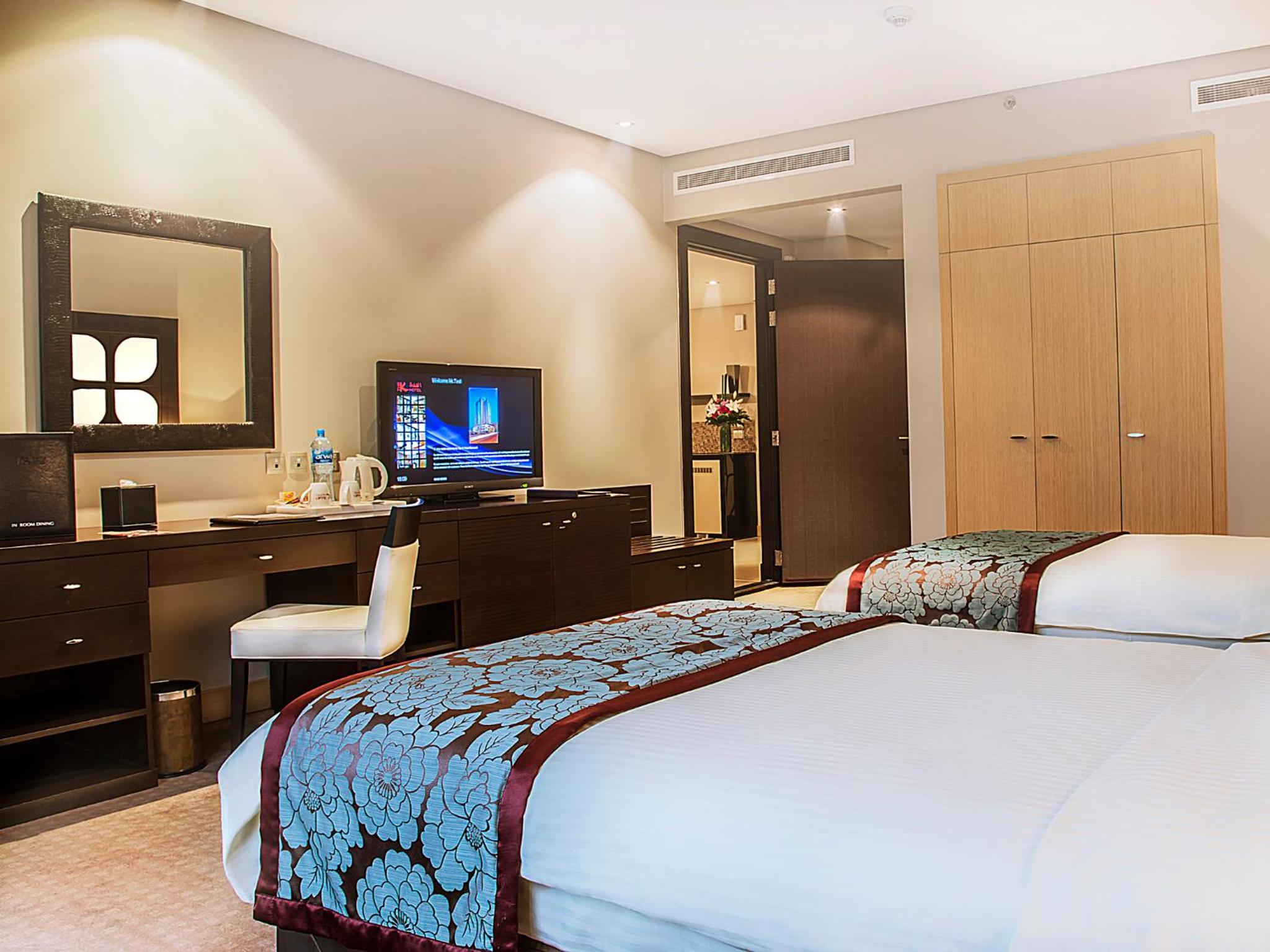 Standard Twin Room