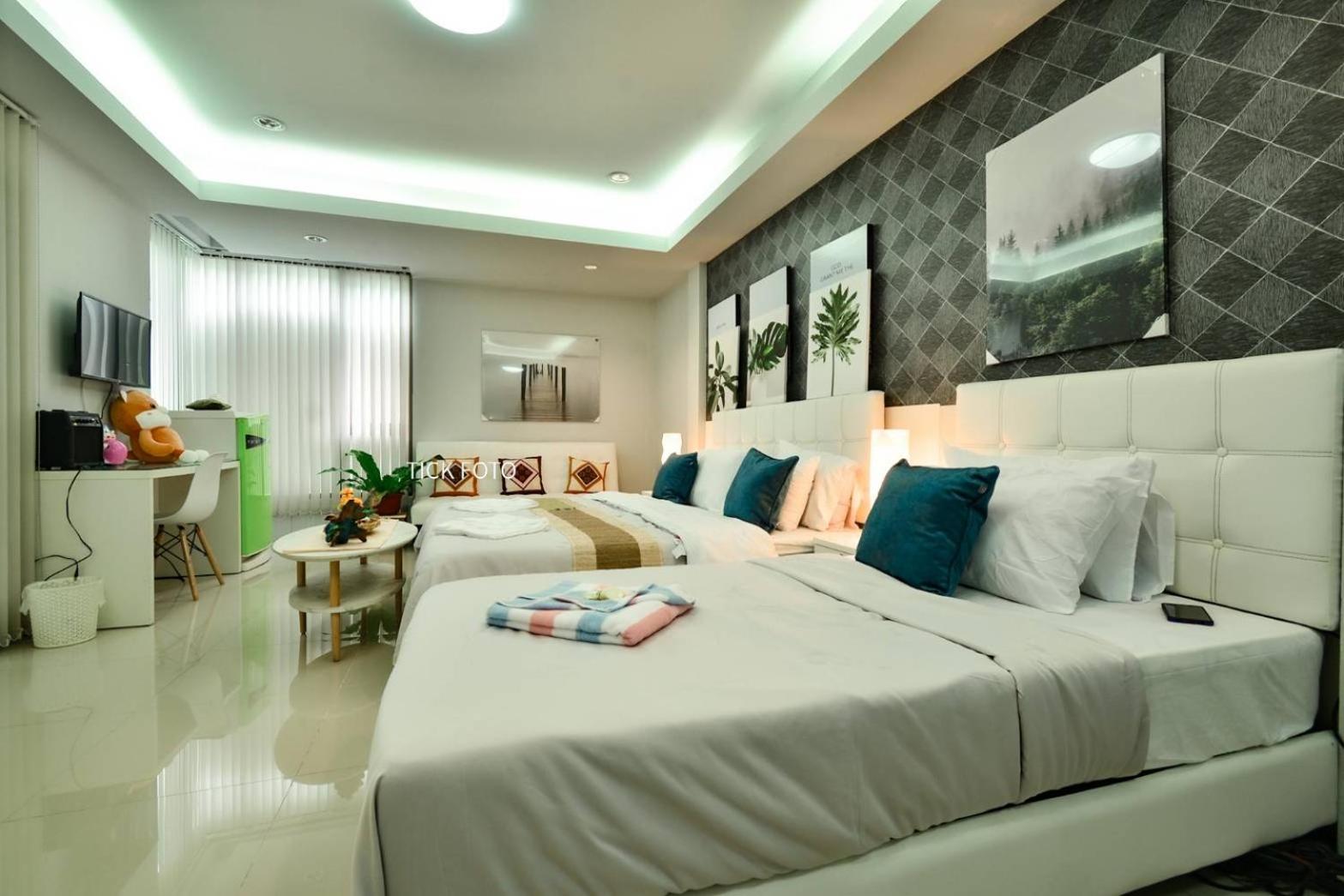 Deluxe Triple Room - Photo 1