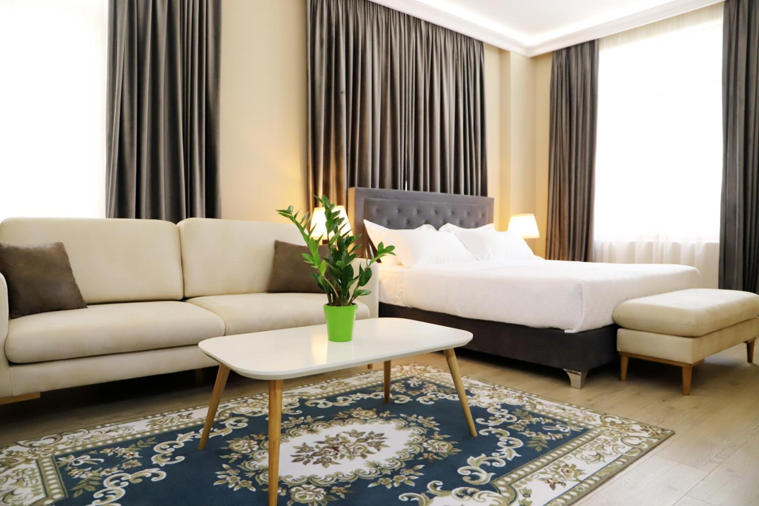 Junior Suite