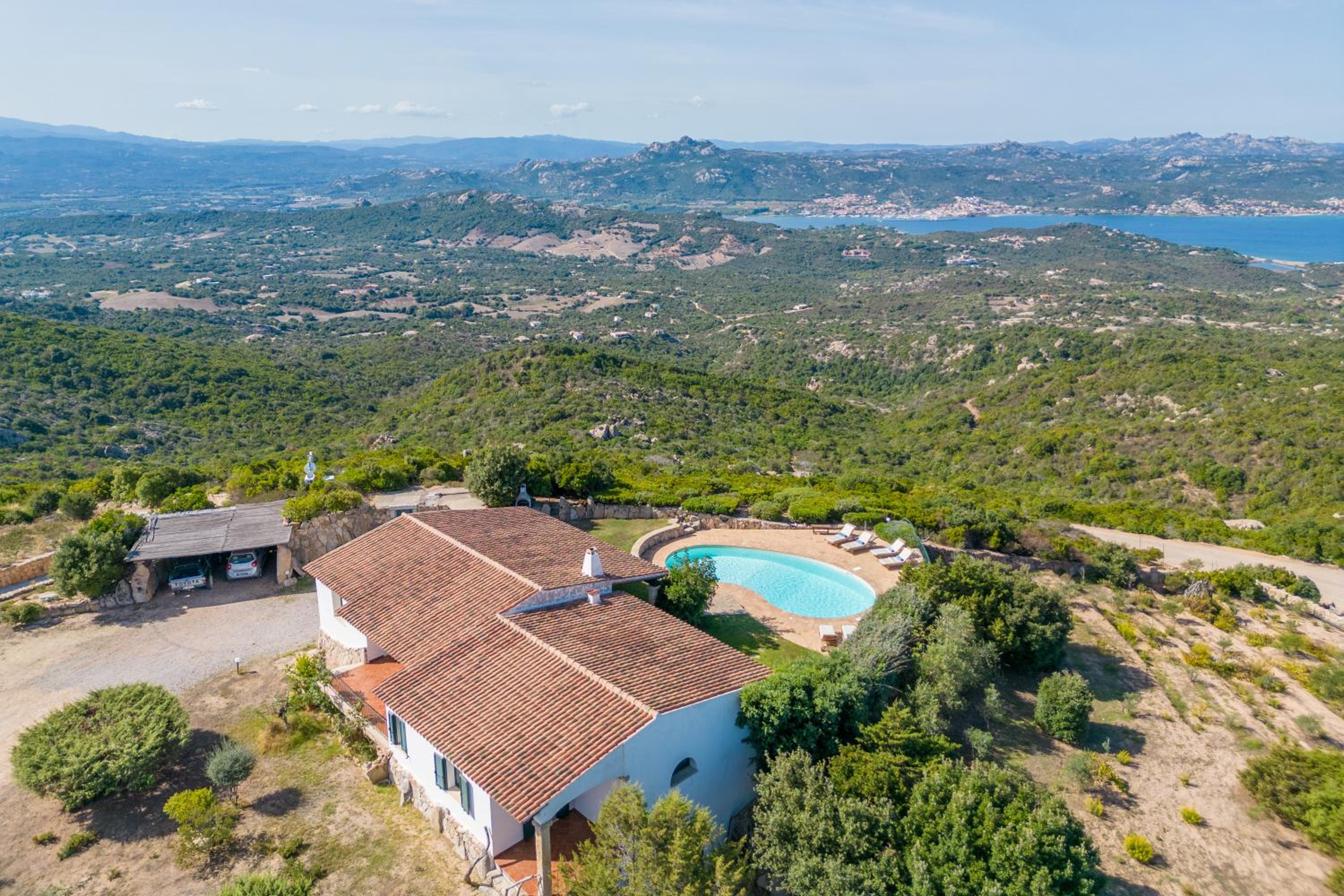 Villa with Sea View - Photo 25