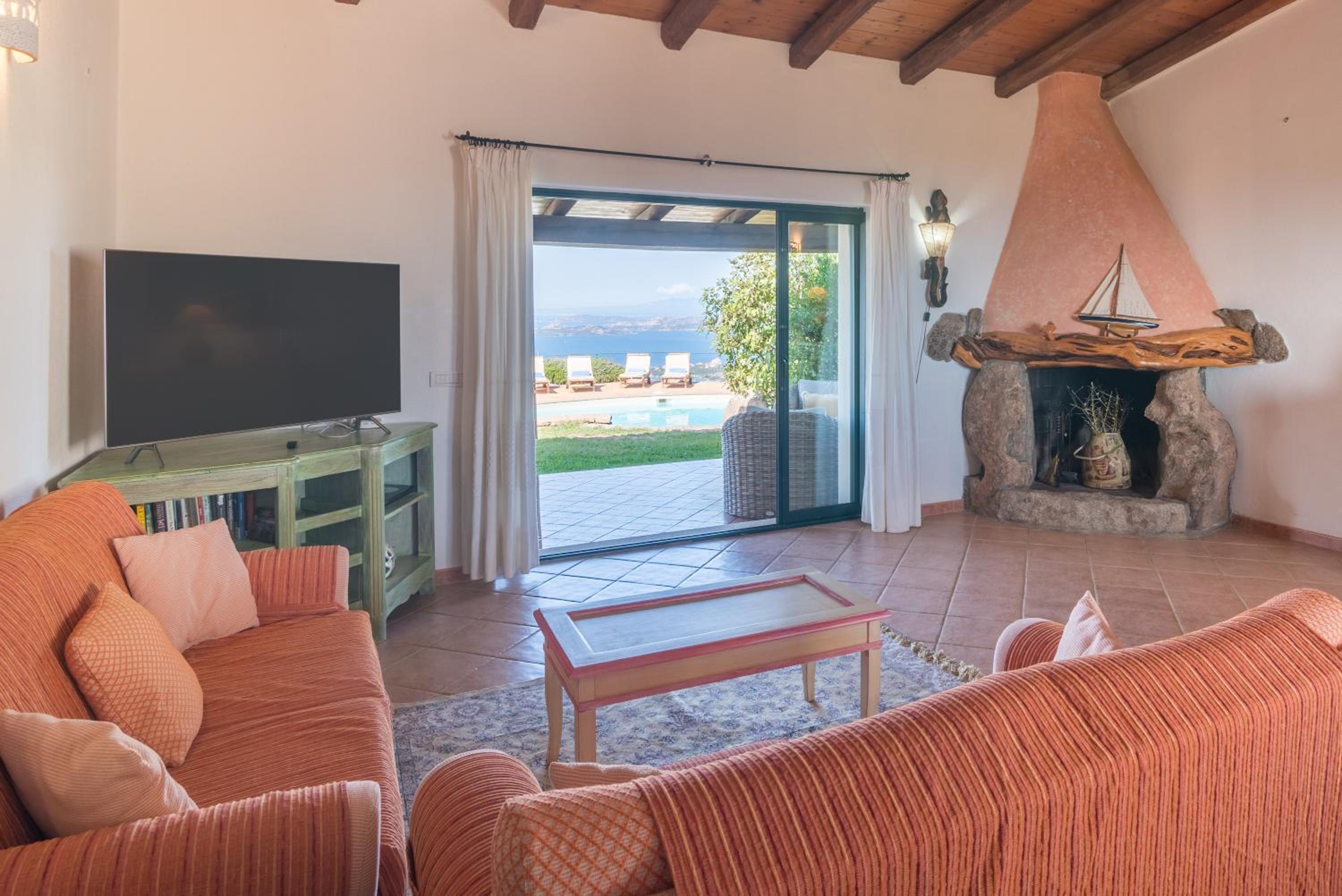 Villa with Sea View - Photo 6