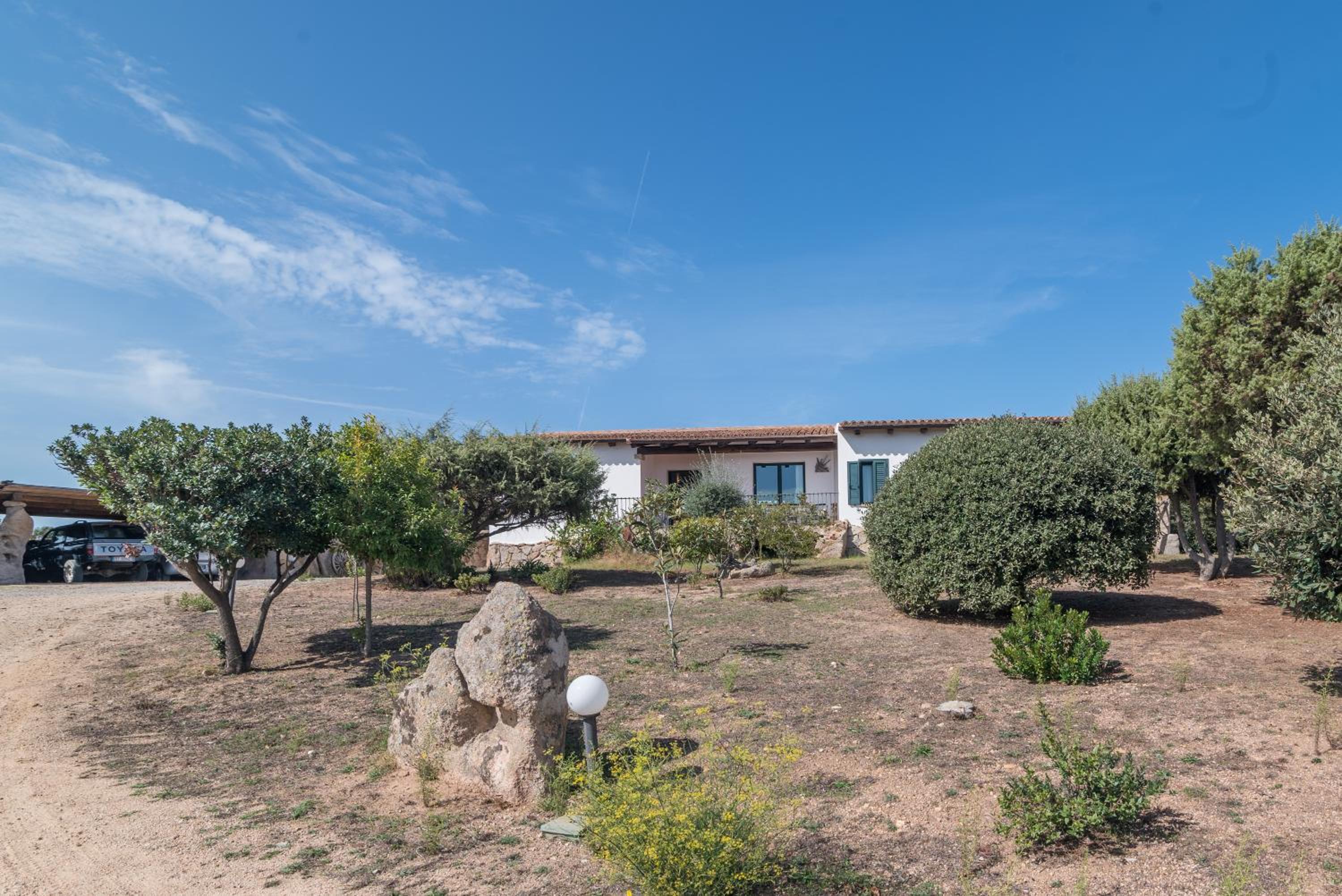 Villa with Sea View - Photo 22