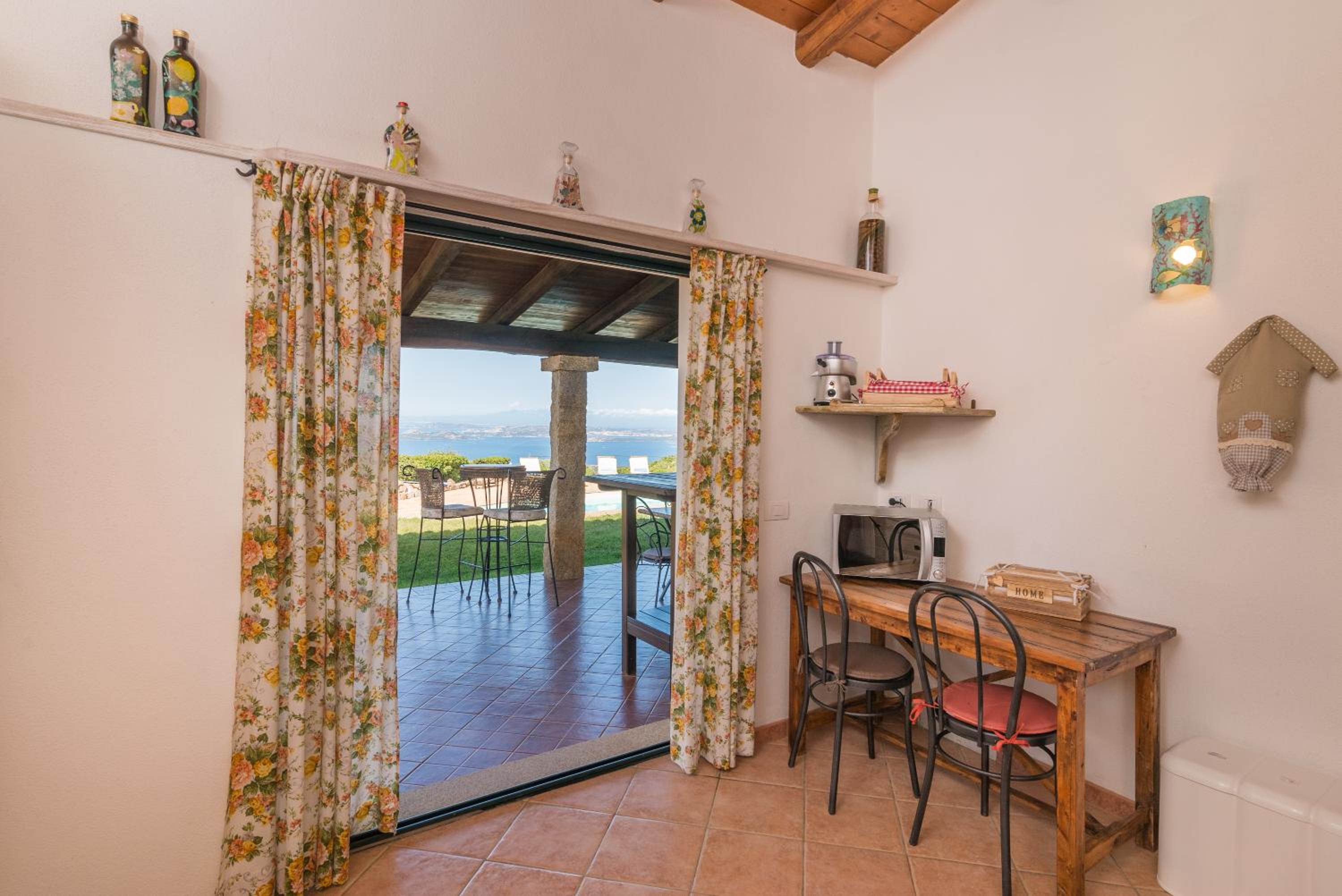 Villa with Sea View - Photo 7