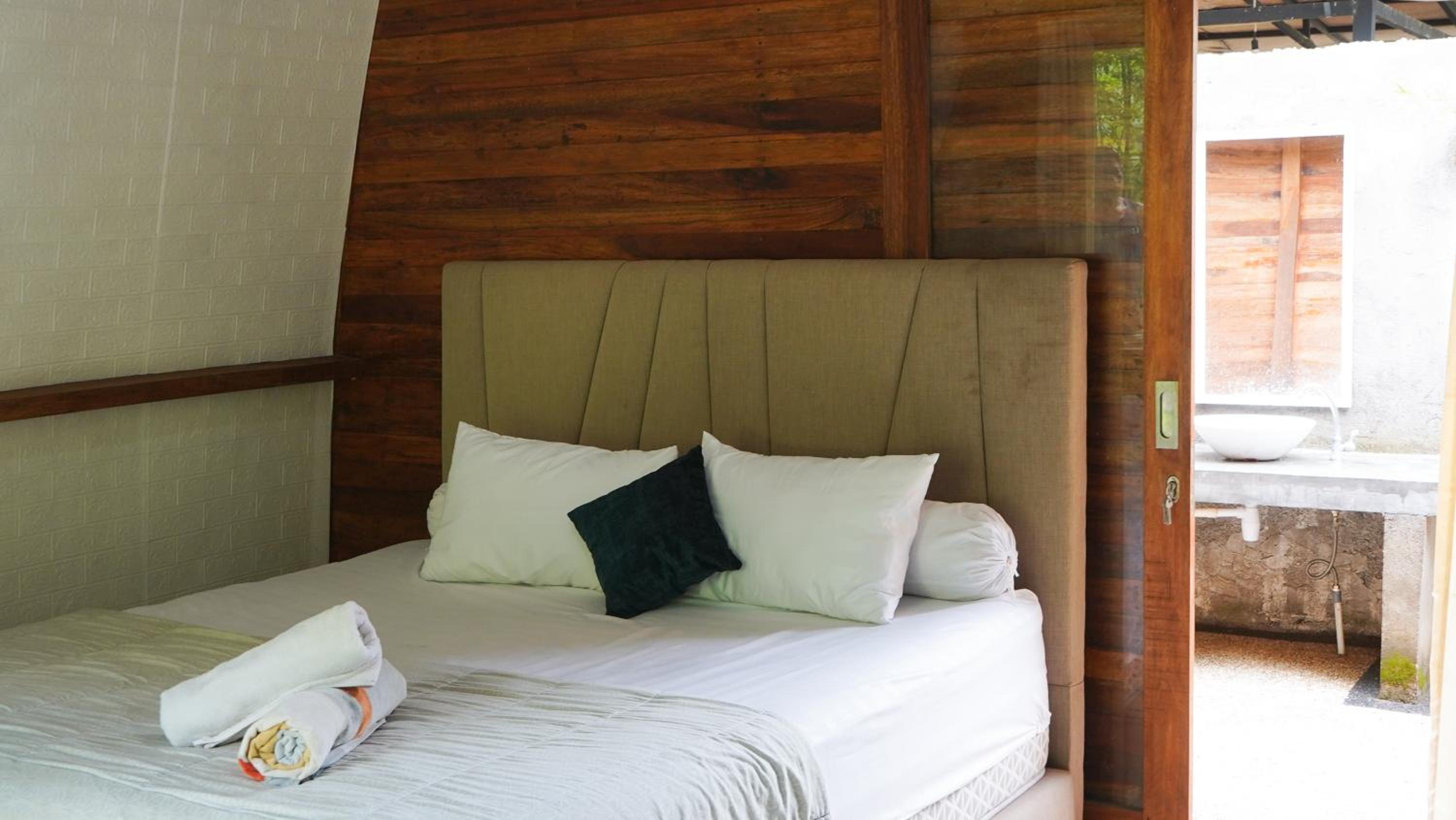 Two-Bedroom Villa - Photo 13