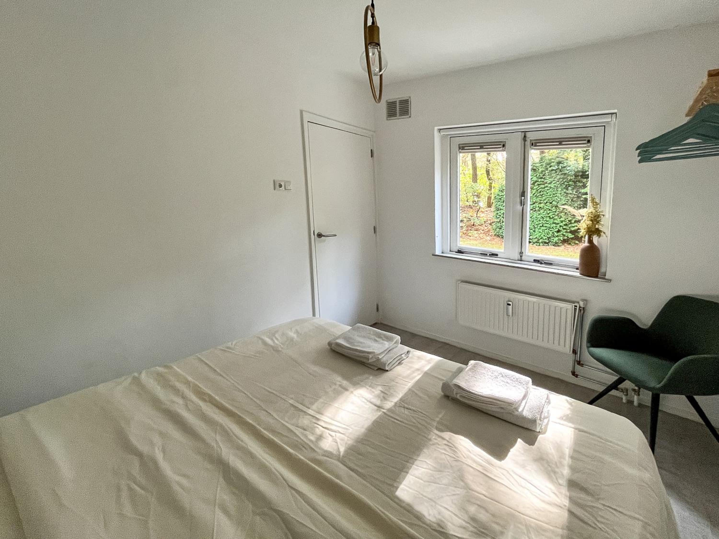 Two-Bedroom House - Photo 1