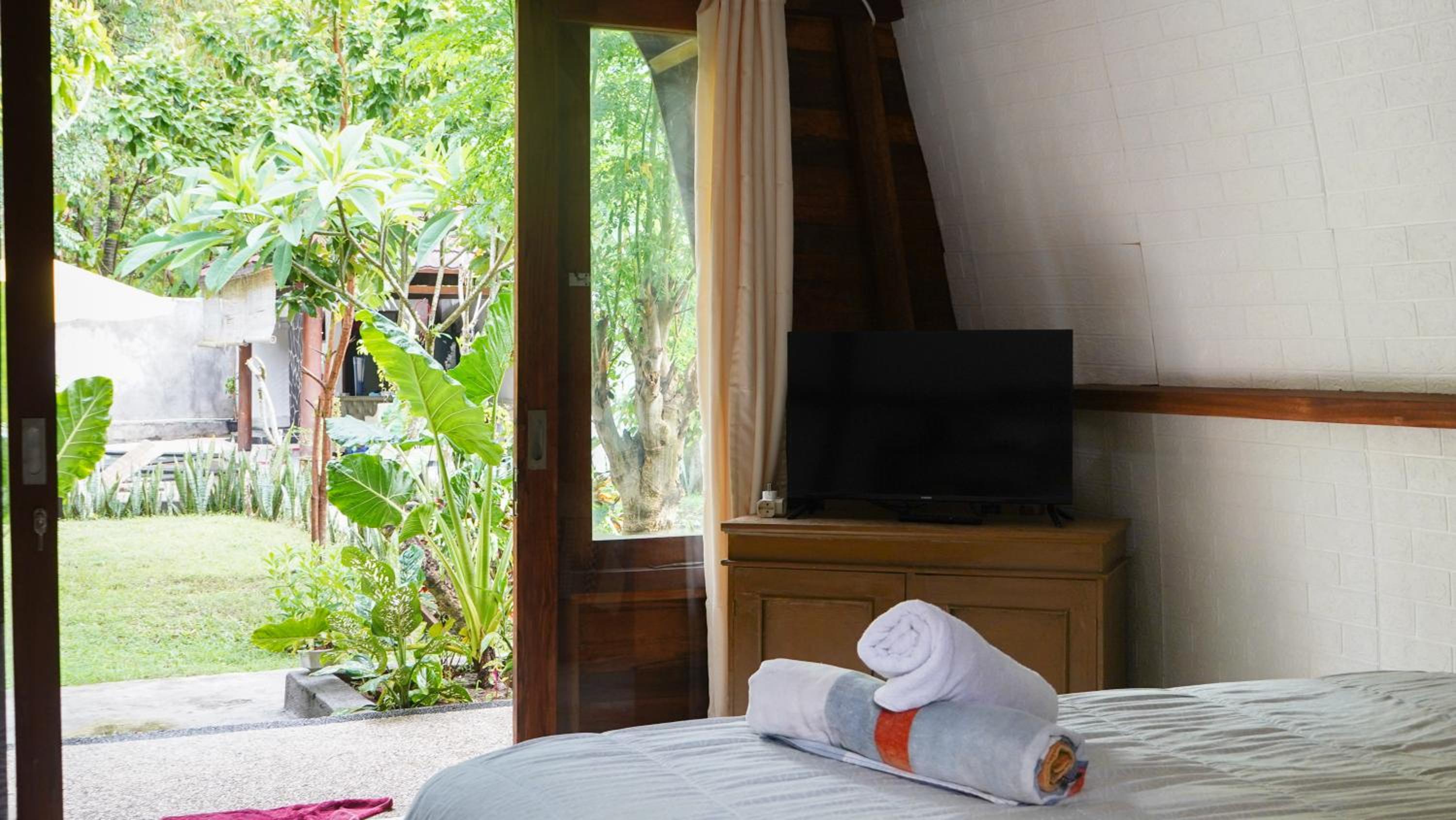 Two-Bedroom Villa - Photo 11