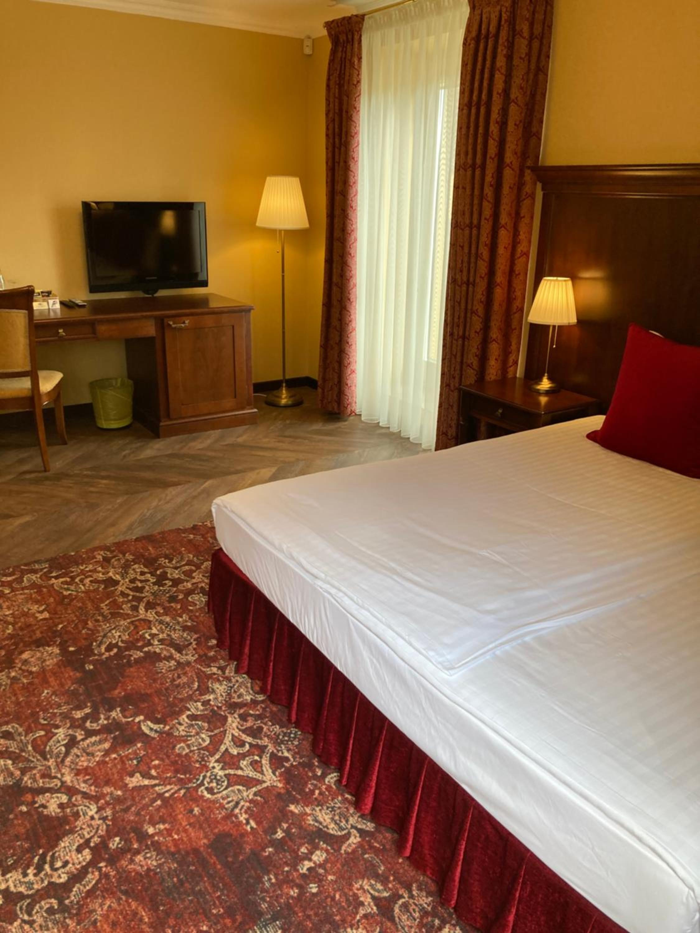 Standard Queen Room photo 3