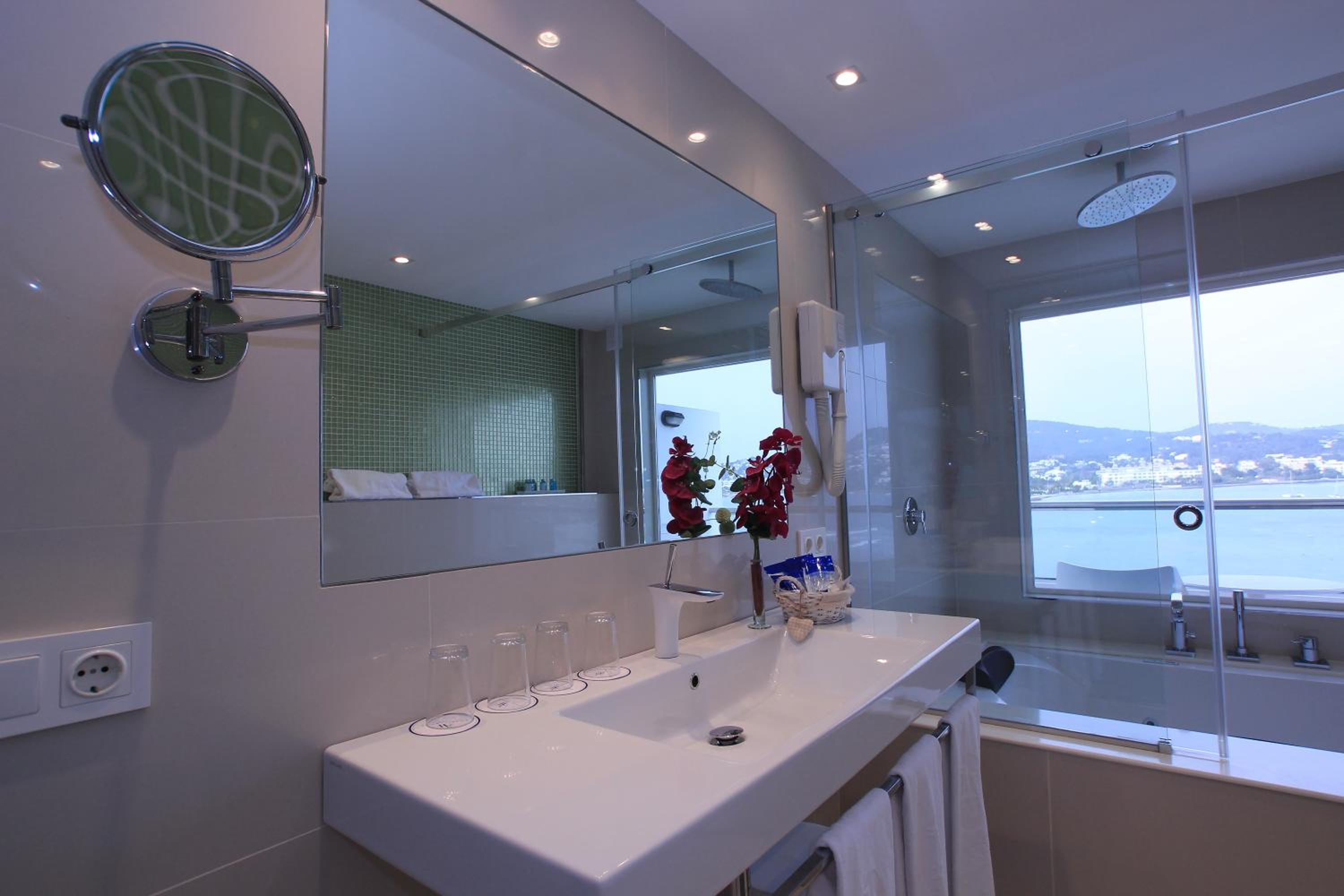 Family Suite - Photo 2