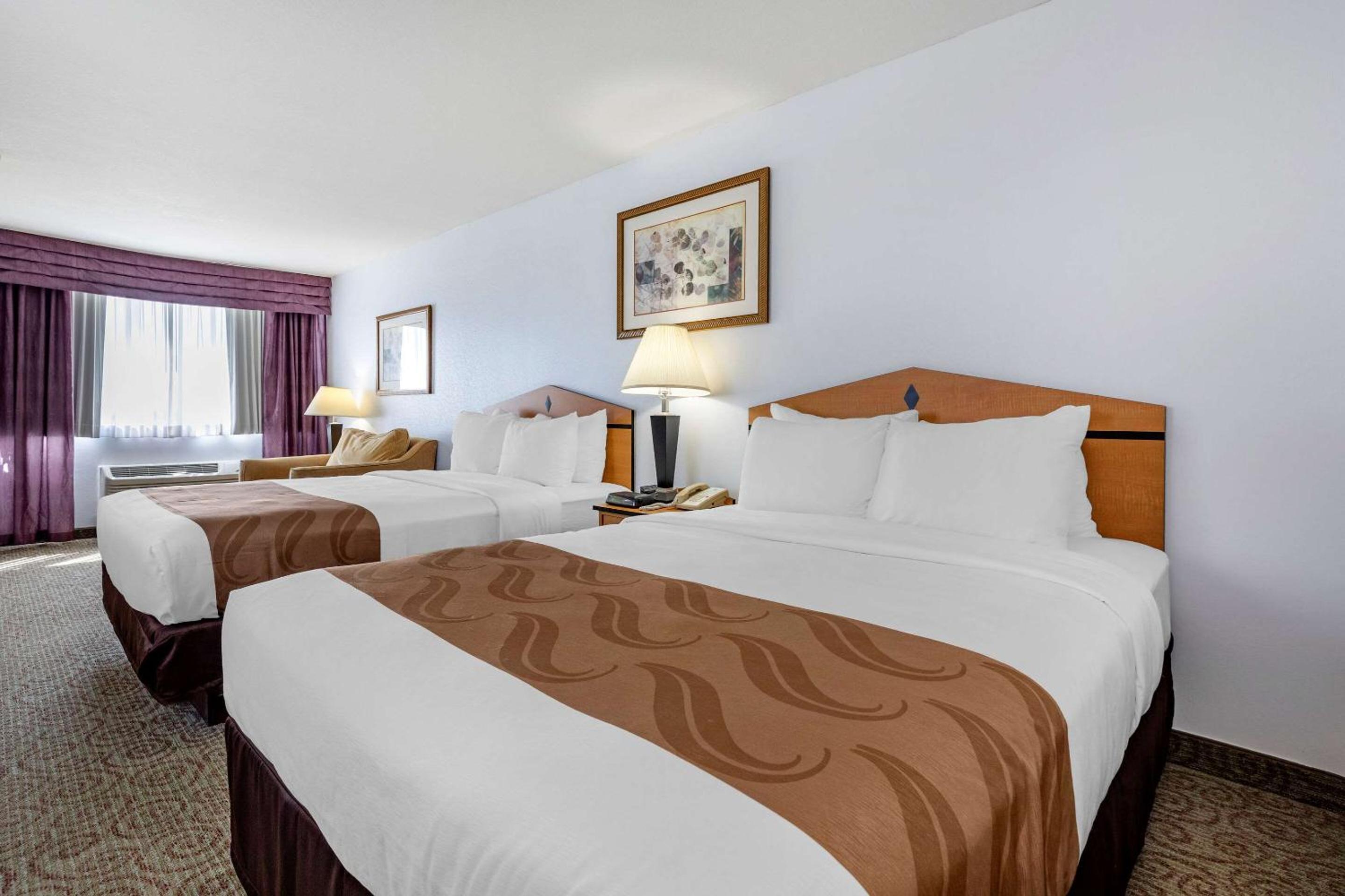 Queen Room with Two Queen Beds - Non-Smoking - Photo 1