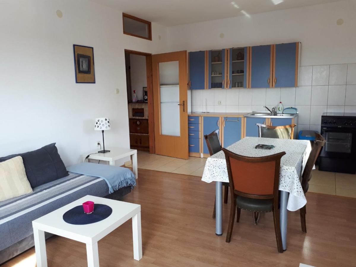 Two-Bedroom Apartment Standard