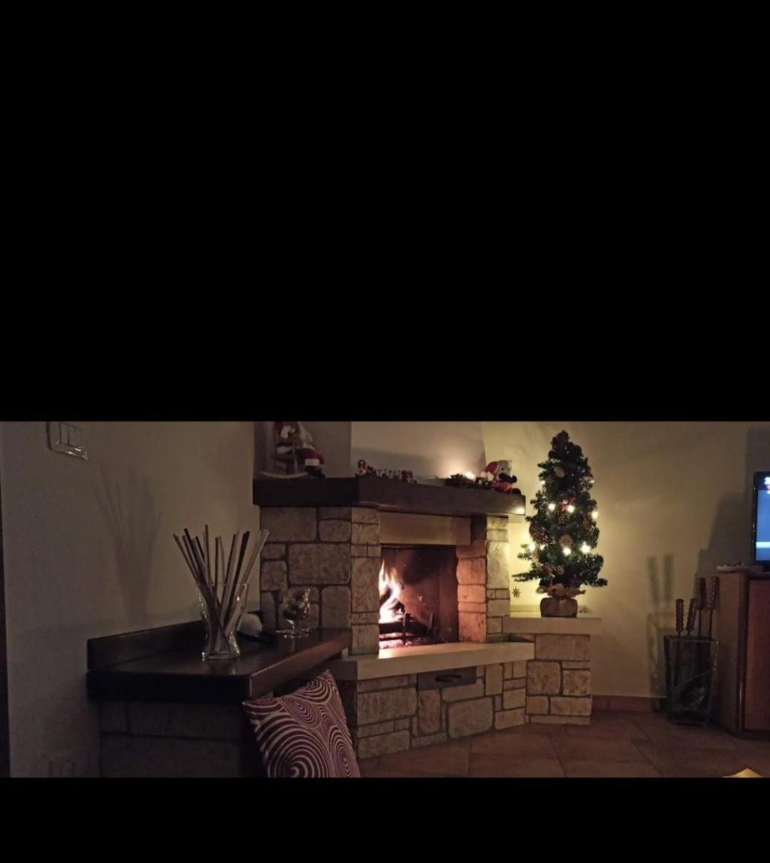 Two-Bedroom House - Photo 21
