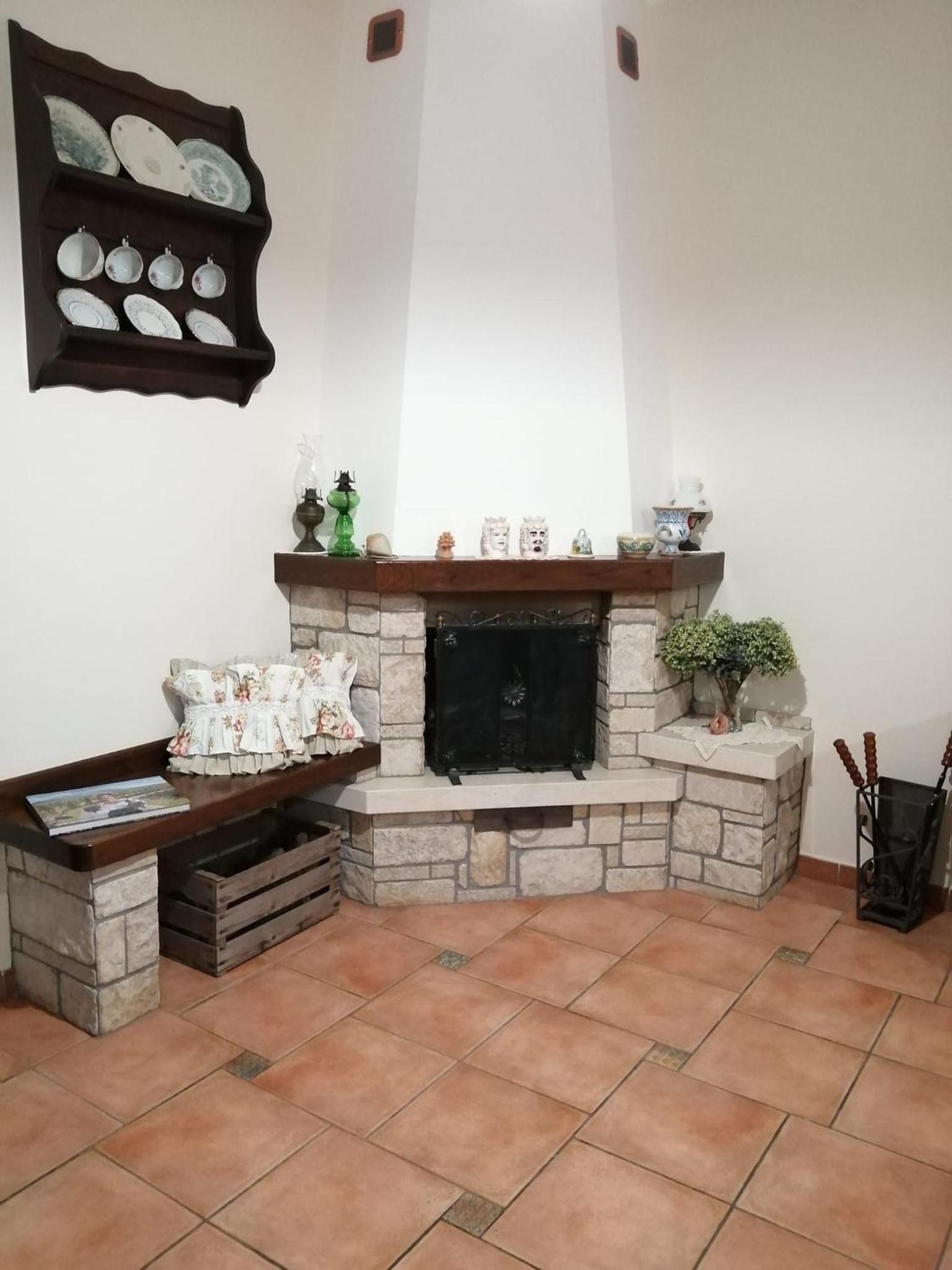 Two-Bedroom House - Photo 72