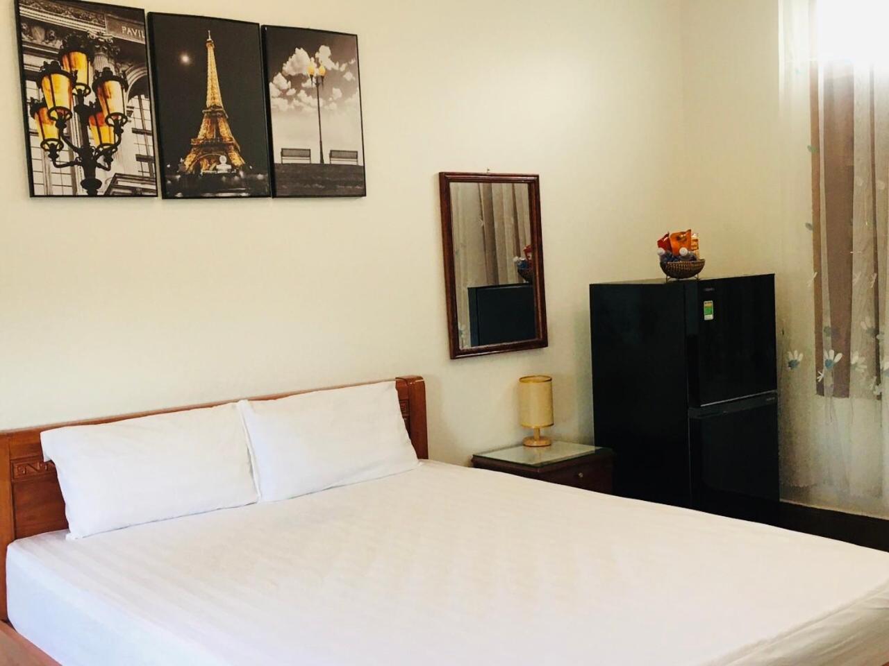 Deluxe Double Room (2 Adults + 1 Child) photo 3