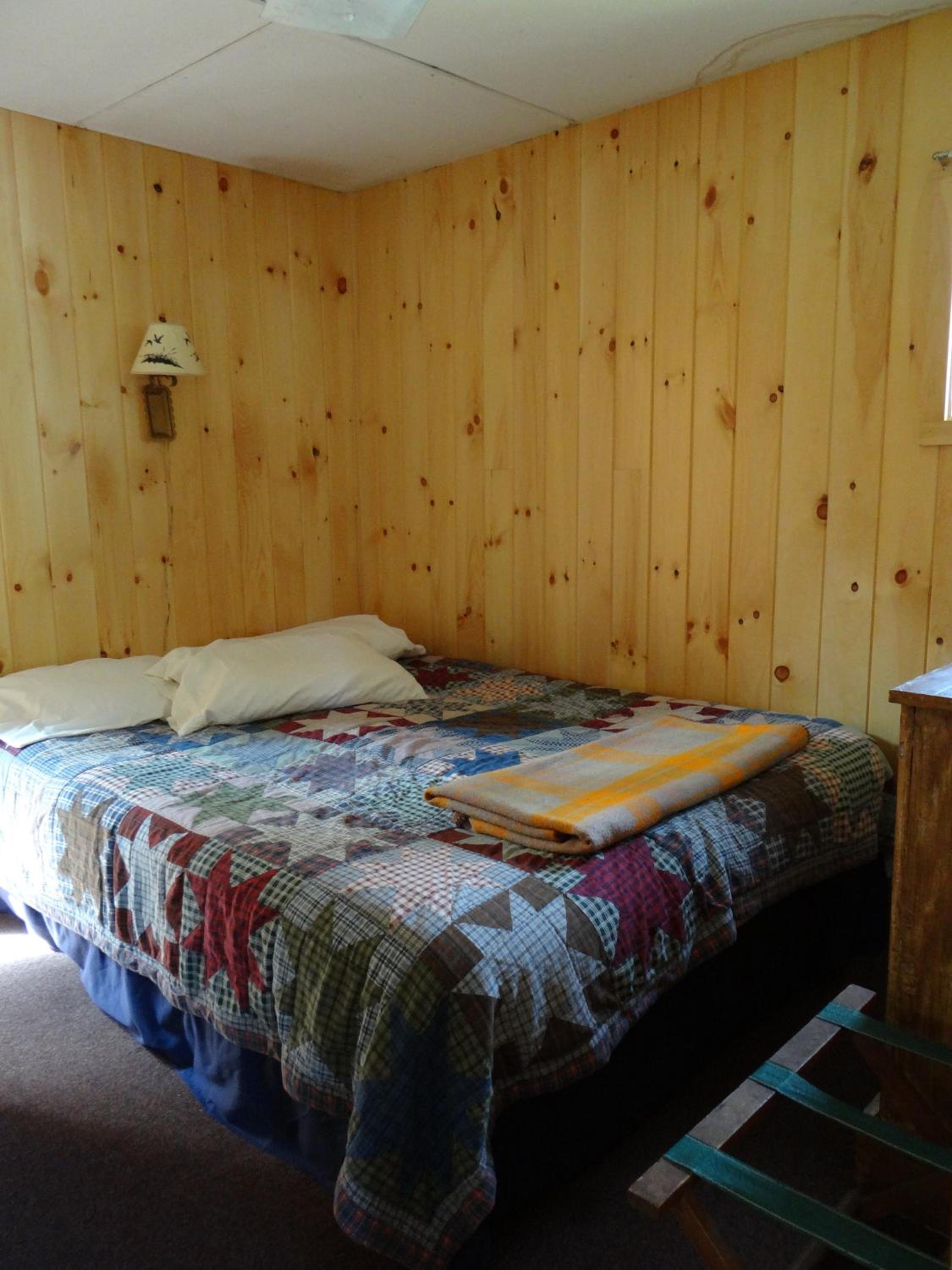 One-Bedroom House Cabin 3 photo 1