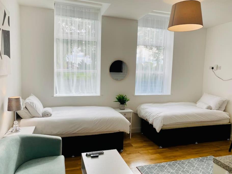 Studio Apartment photo 2