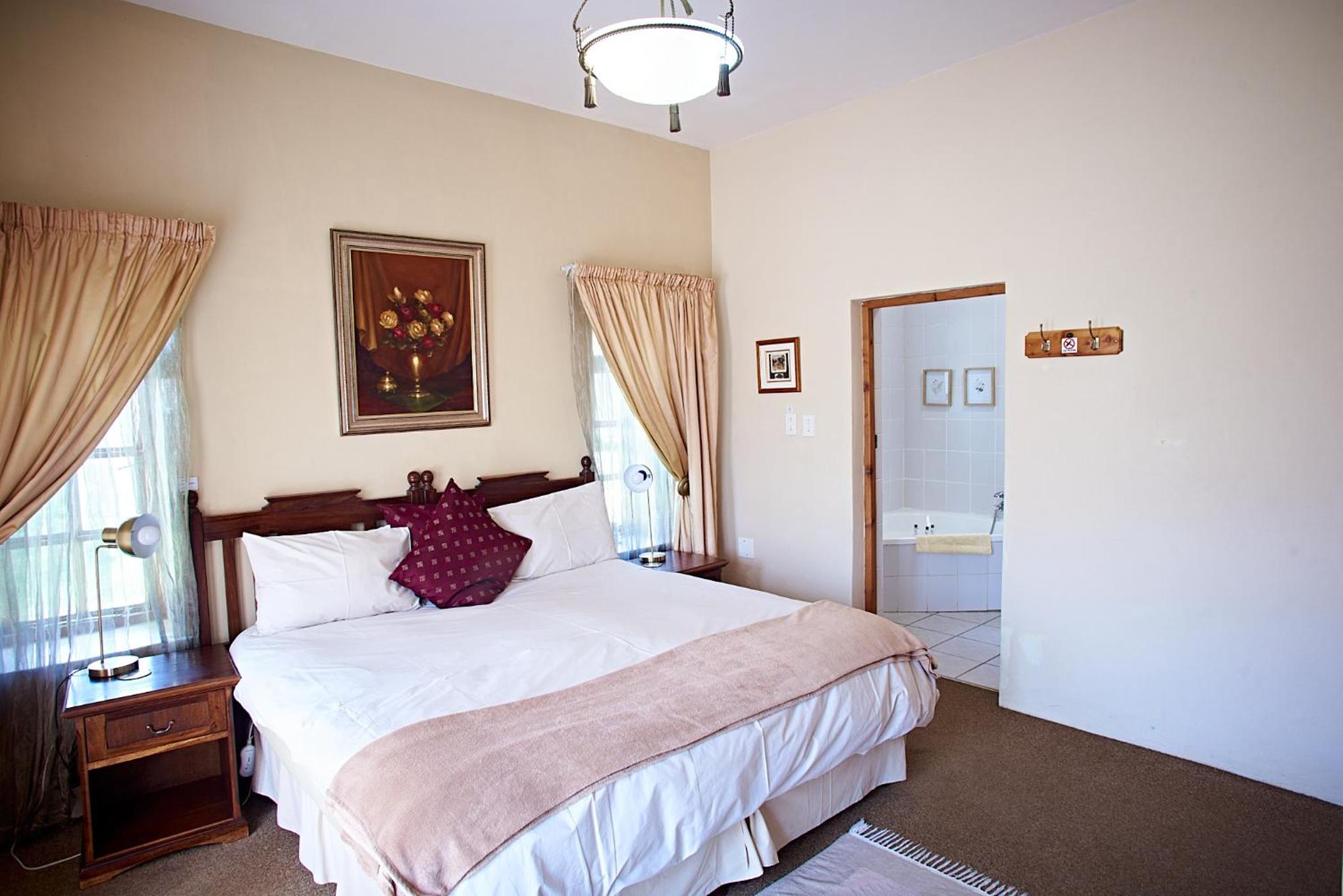 Deluxe Double or Twin Room with Mountain View photo 3