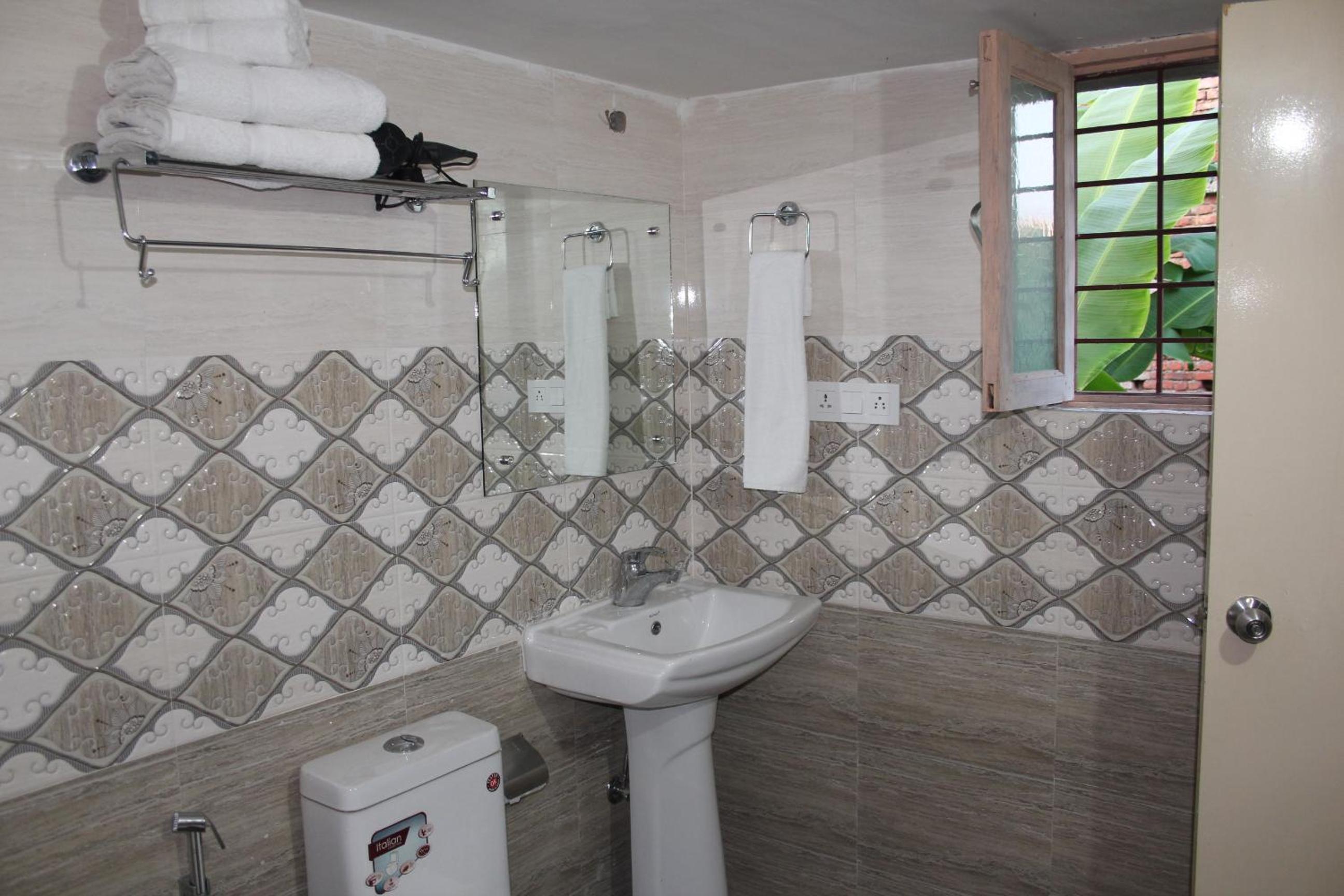 Deluxe Double or Twin Room with Garden View - Photo 18
