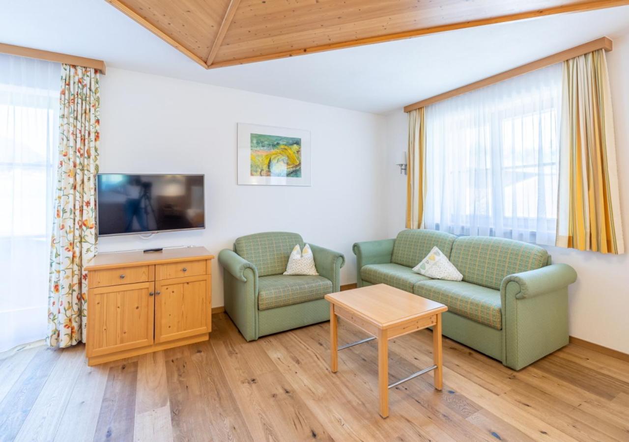 Junior Suite - Photo 1