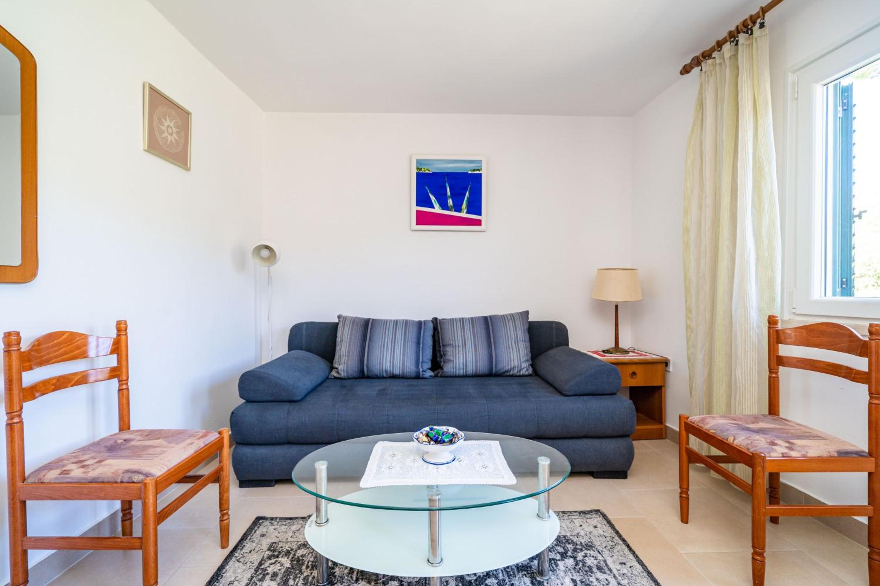 Three-Bedroom Apartment photo 1