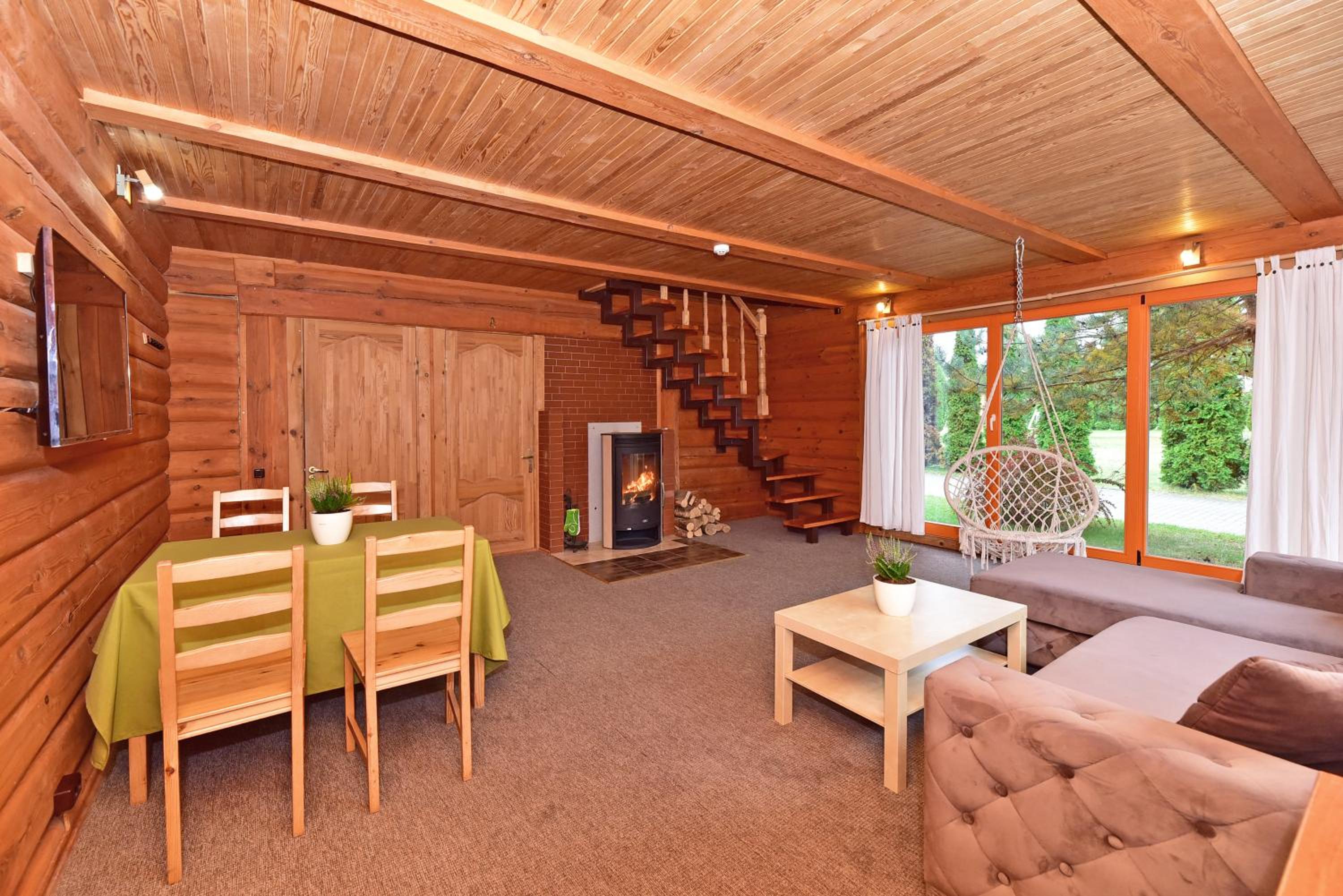 One-Bedroom House - Photo 7