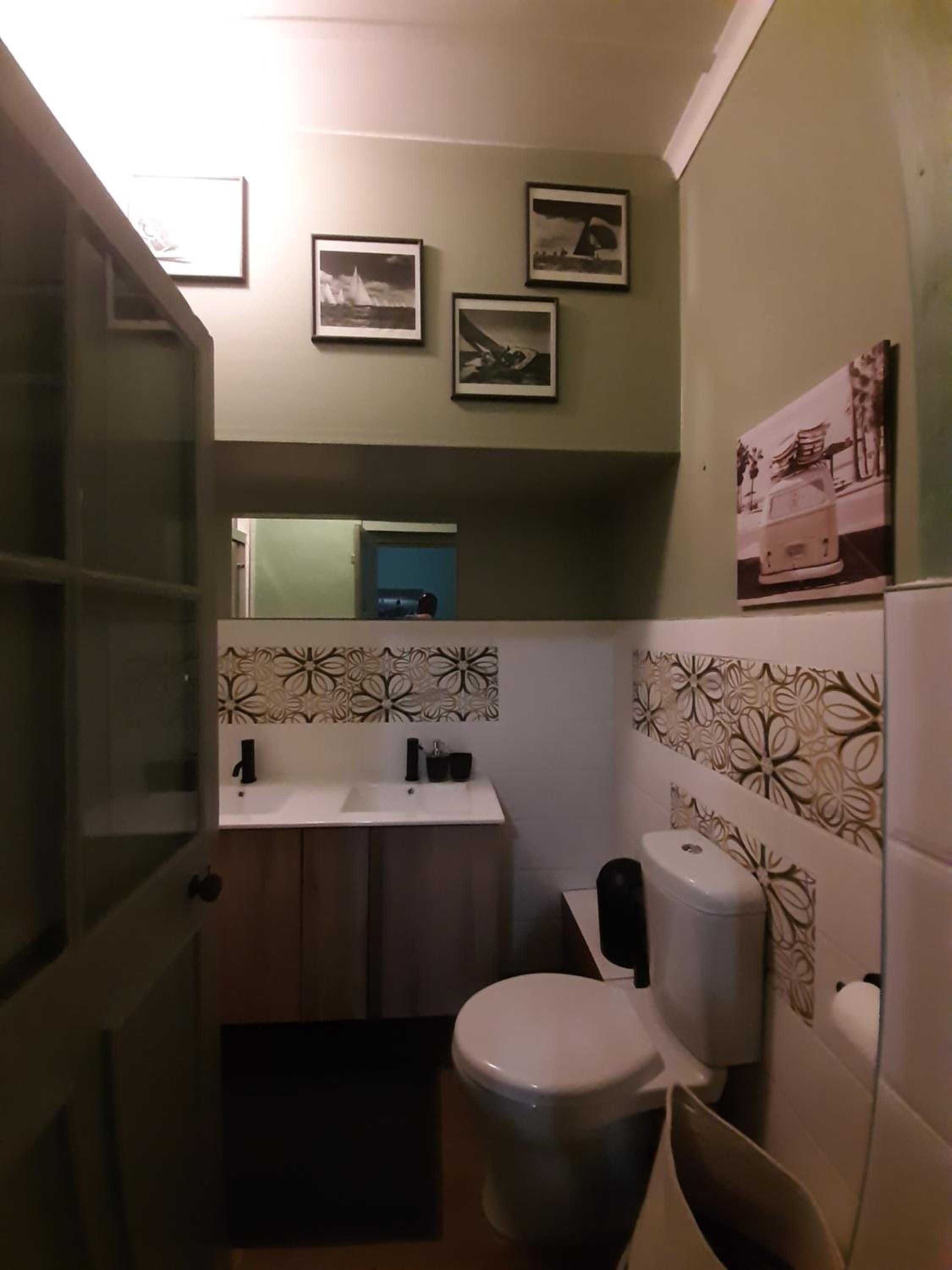 Double Room With Private Bathroom photo 2