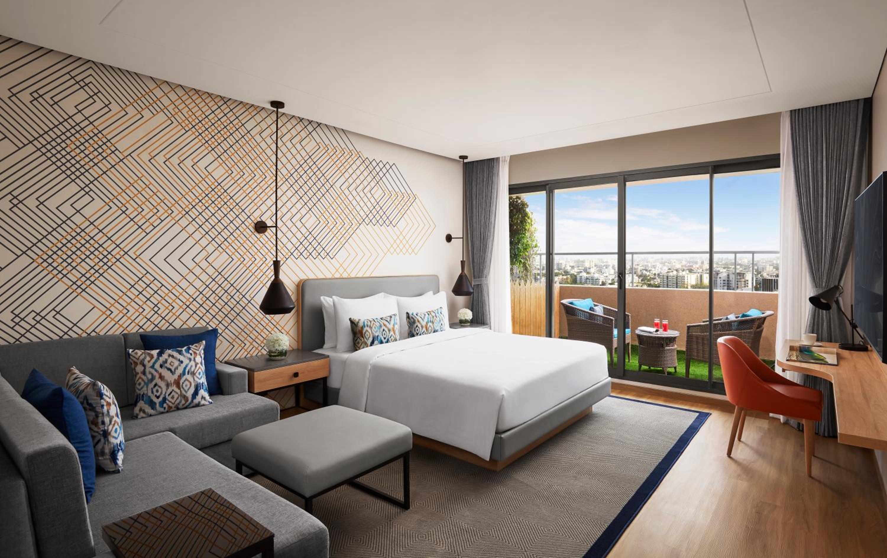 King Room with Balcony photo 3