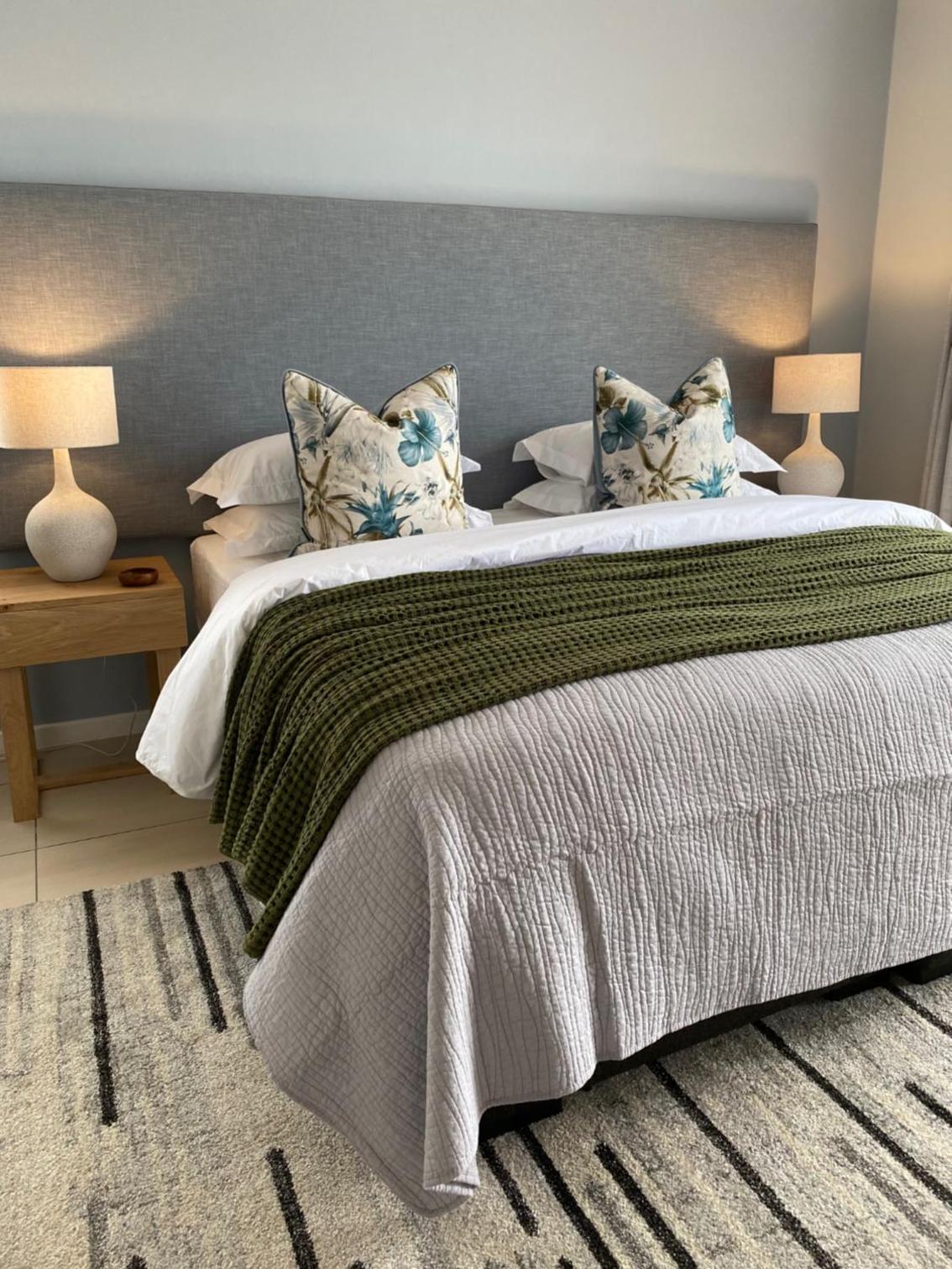 Double Room with Sea View - Photo 18