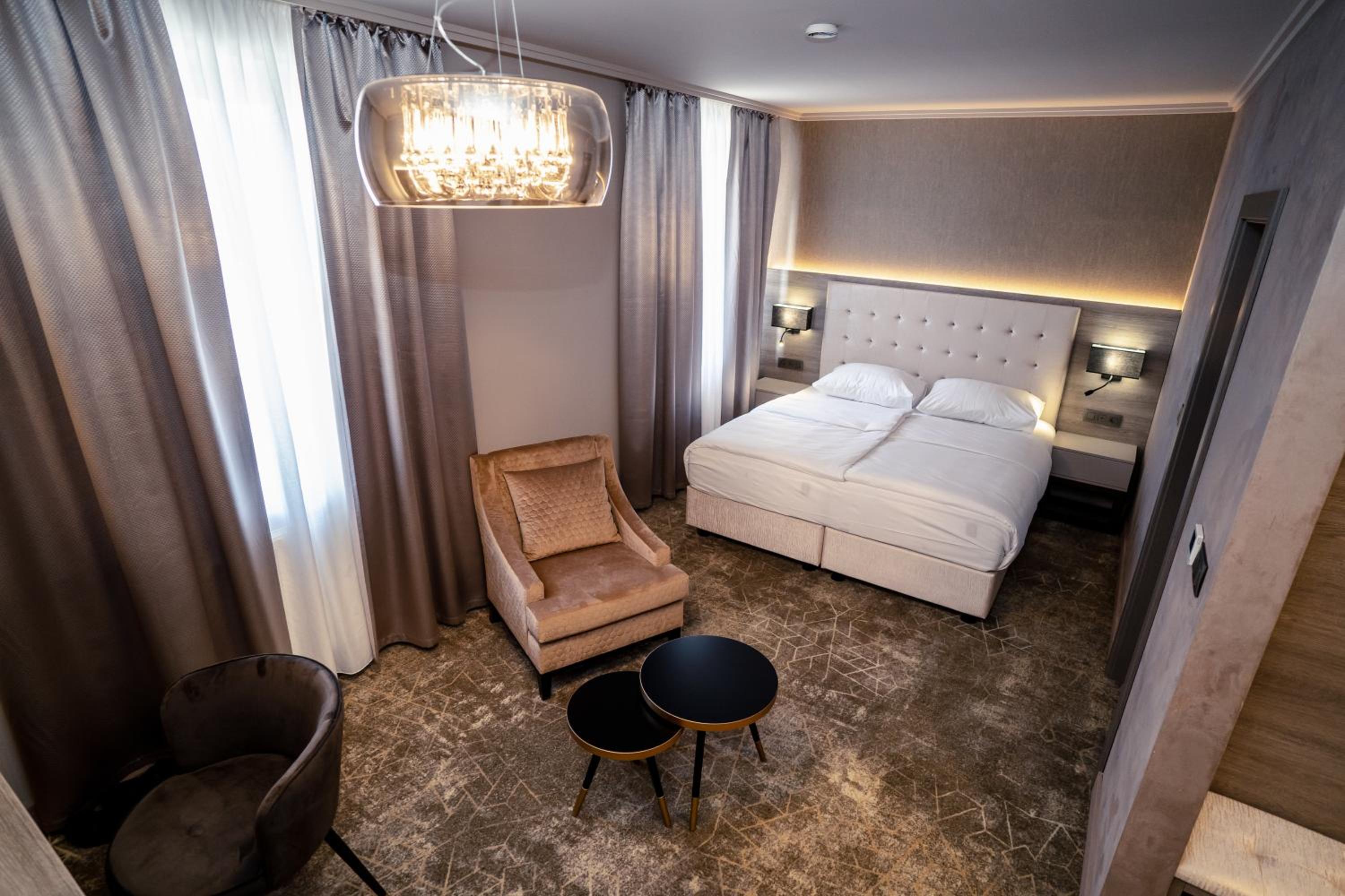 Superior Double Room - Photo 15
