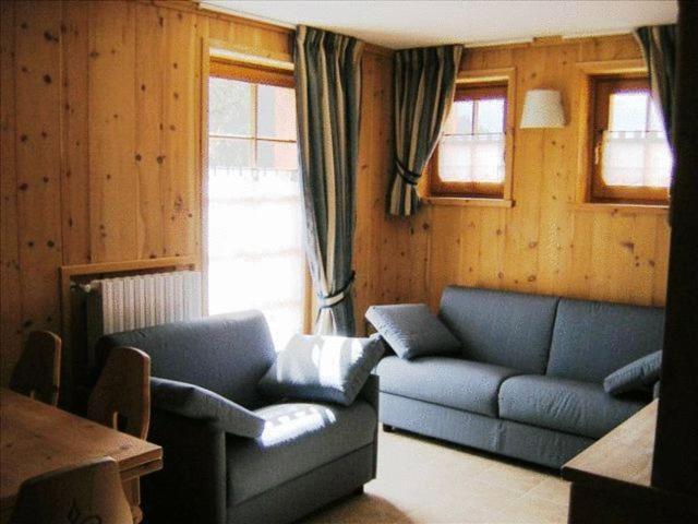 One-Bedroom Apartment (5 Adults)