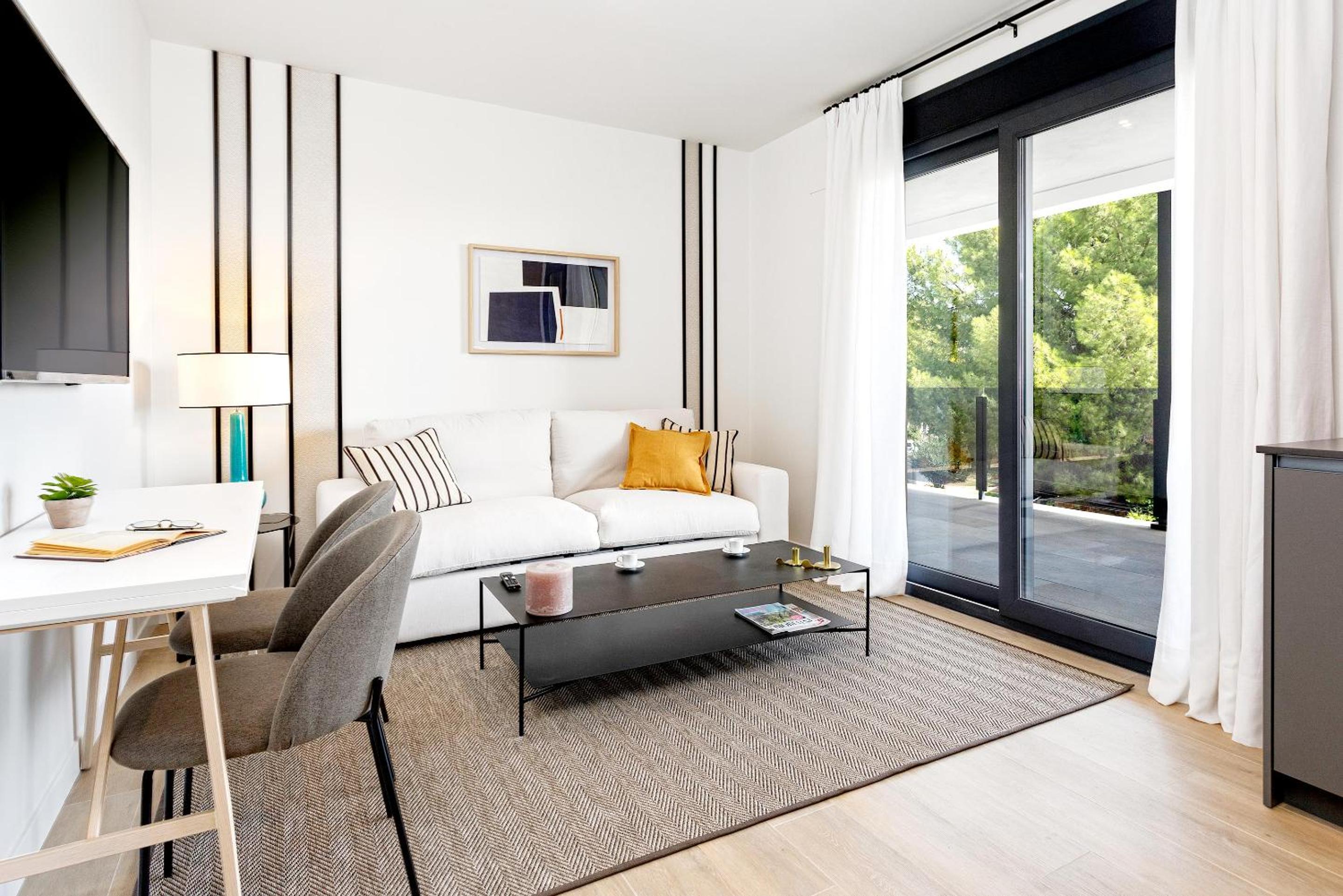 Apartamento con Balcón