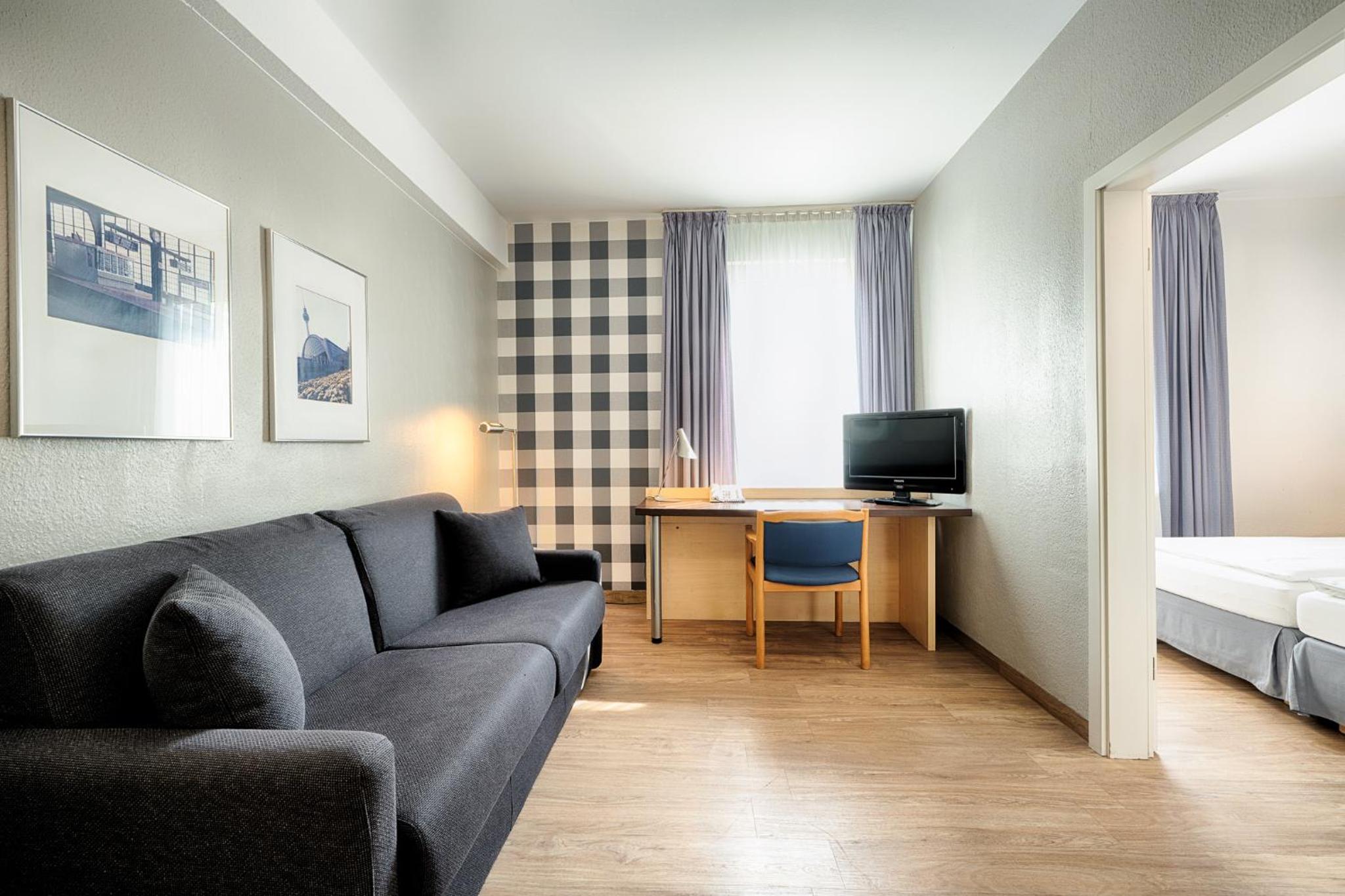 Comfort Quadruple Room thumbnail 5