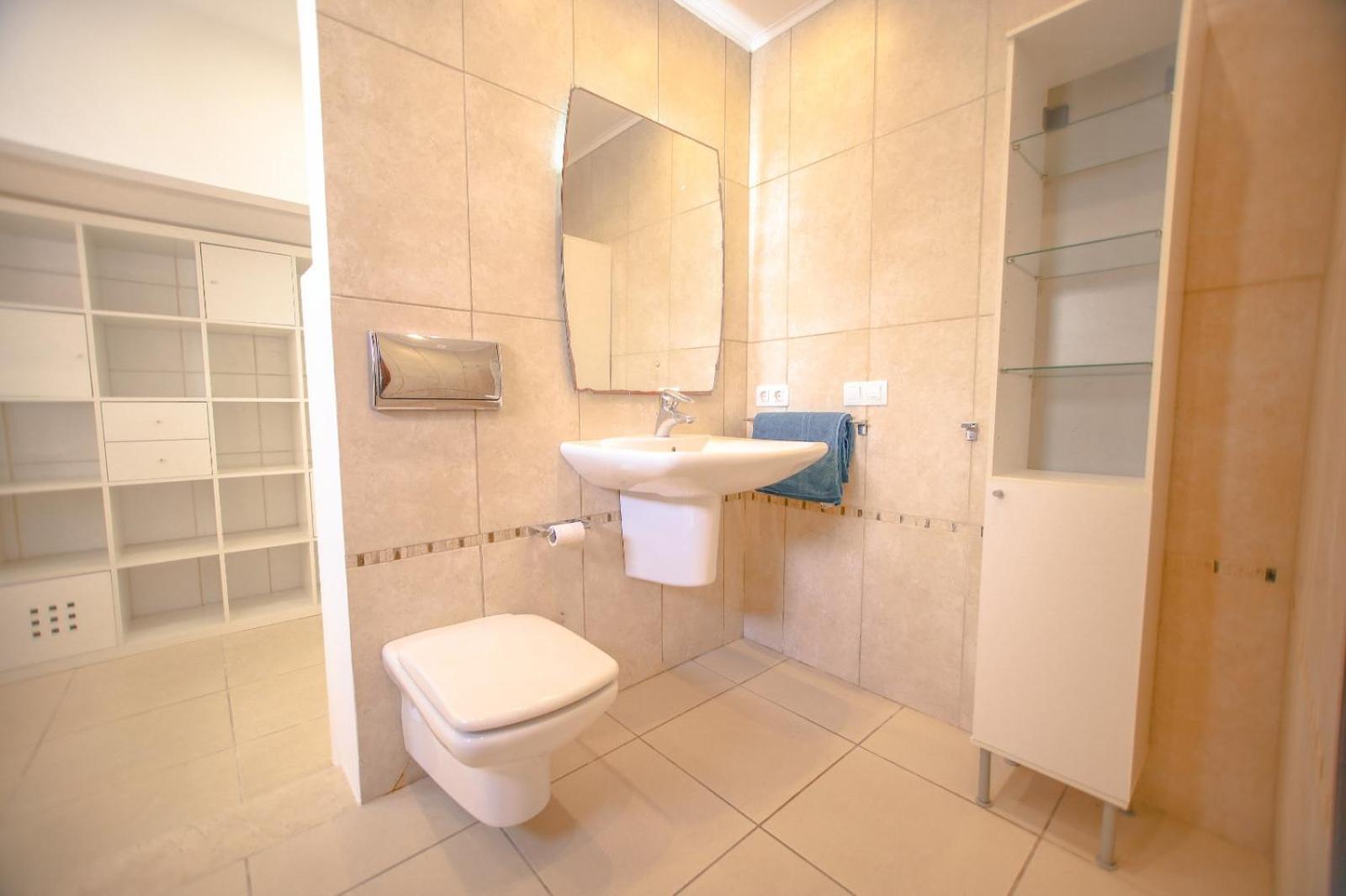 Three-Bedroom House photo 2