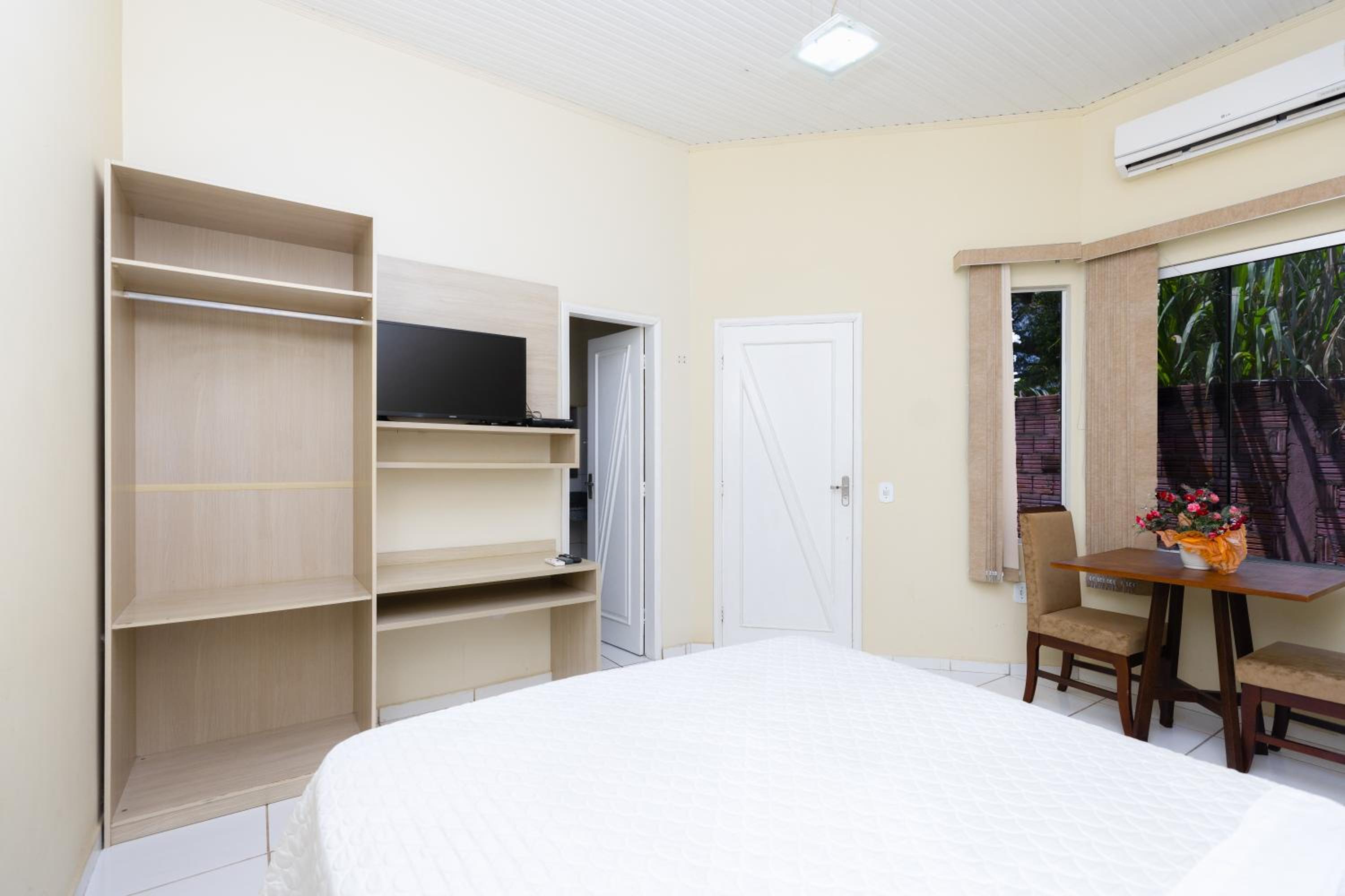 Standard Suite photo 2