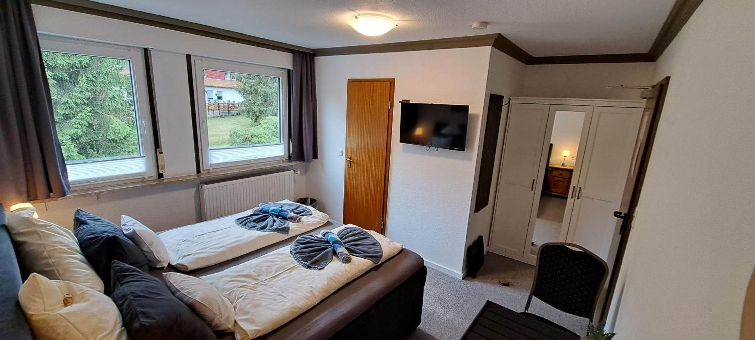 Standard Double Room - Photo 1