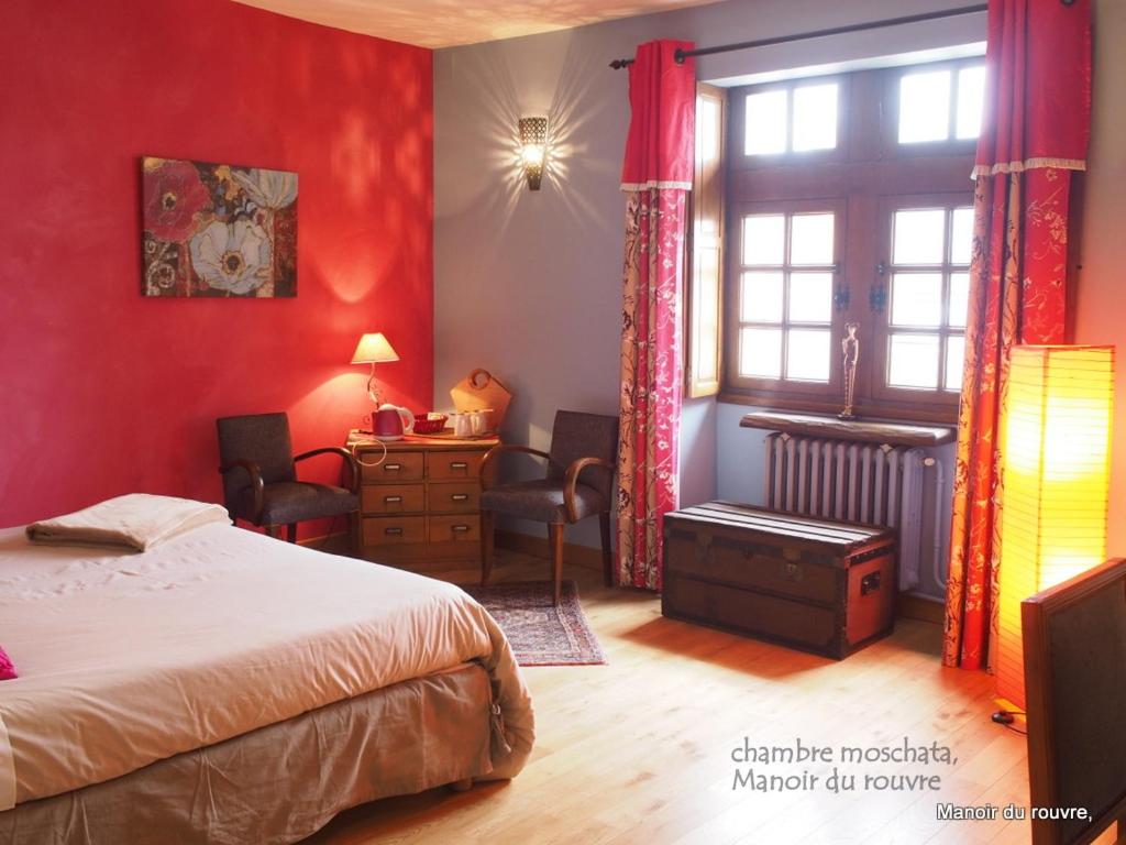 Twin Room with Bath photo 1