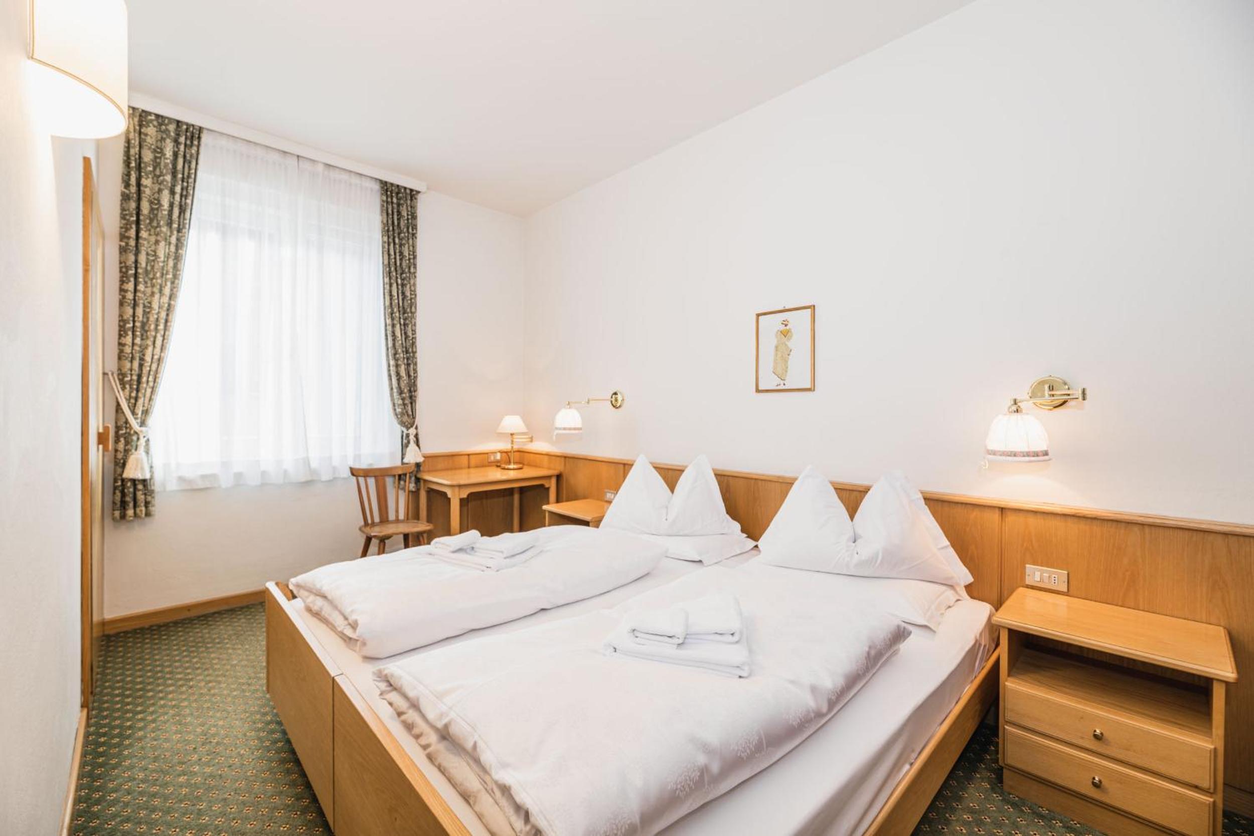One-Bedroom Apartment (2-5 Adults)