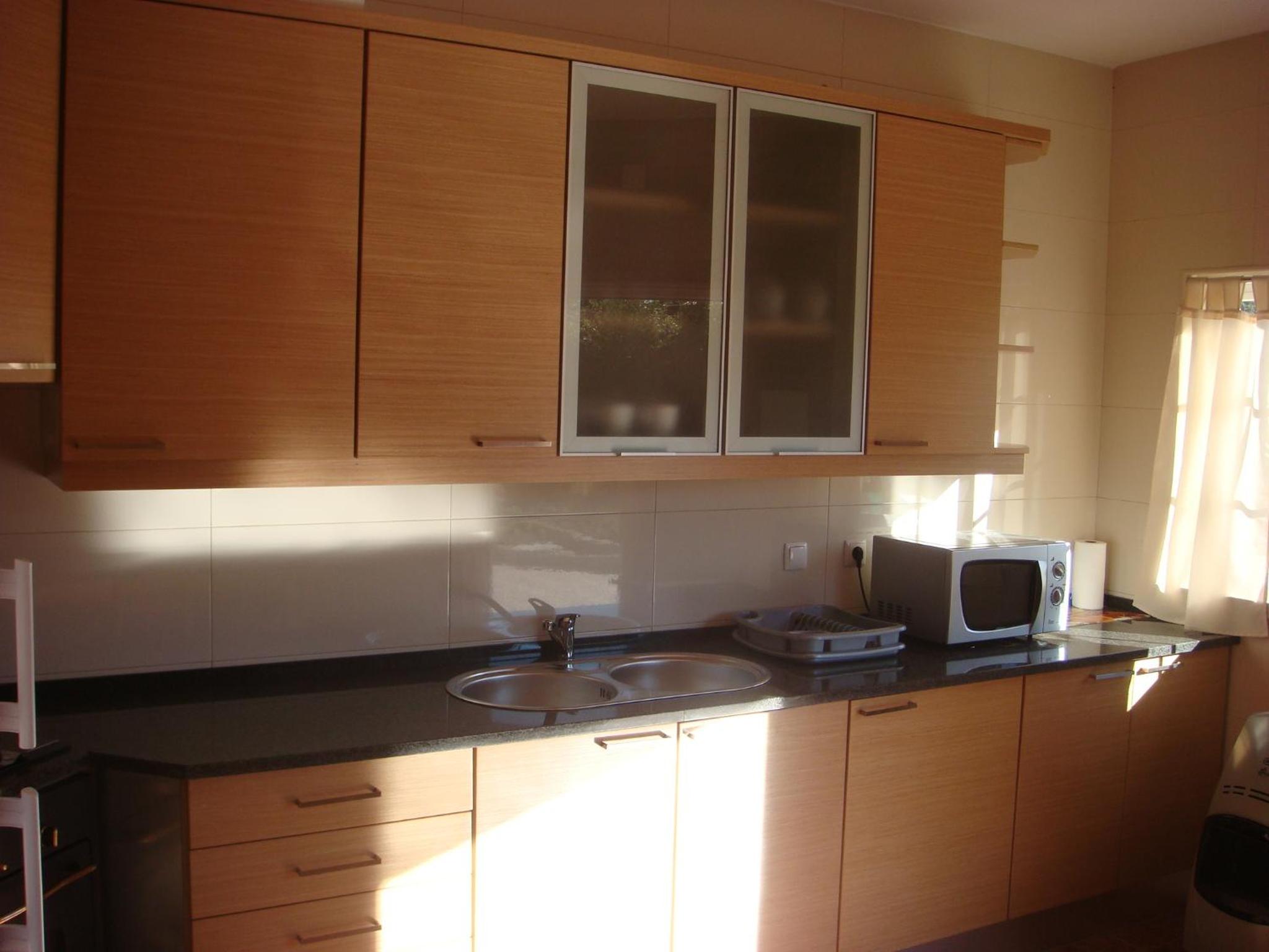 One-Bedroom House - Photo 11