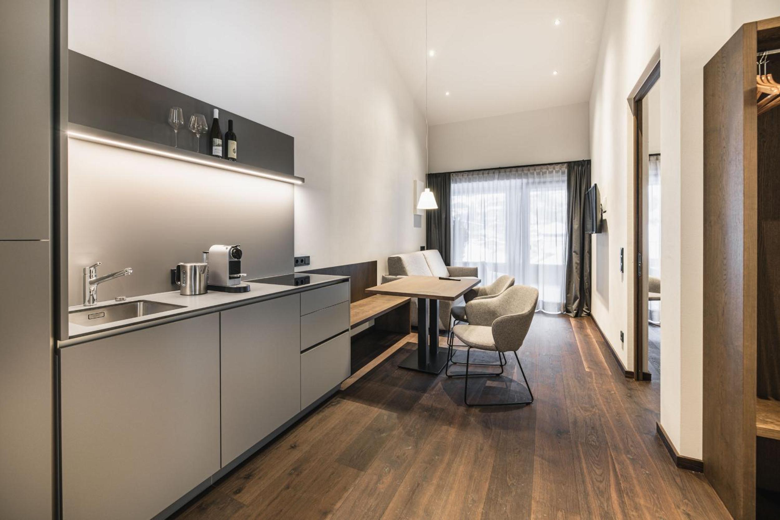 Penthouse Apartment with Terrace (2-4 Adults) photo 1
