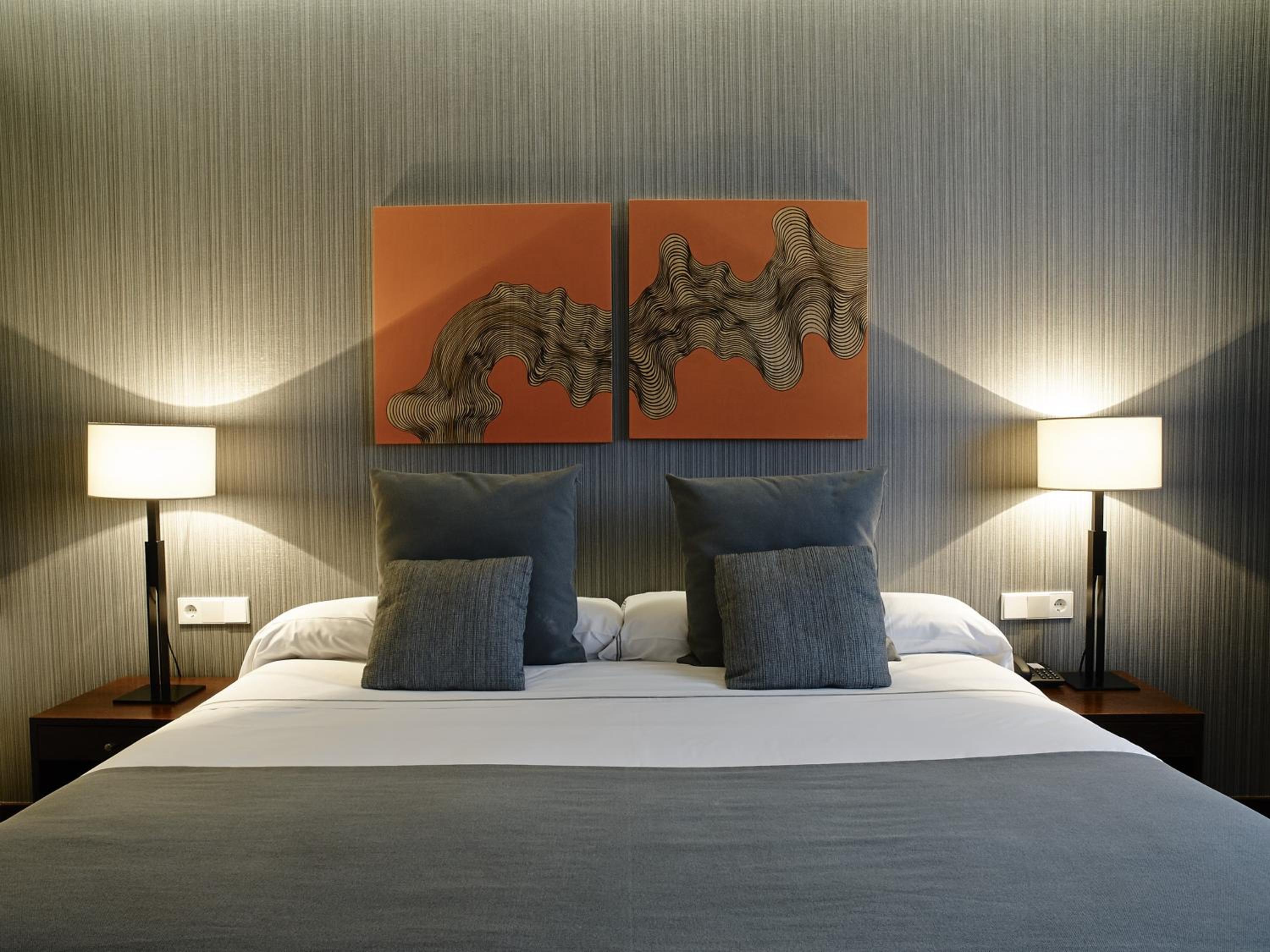 Premium Double Room with Parking - Photo 1