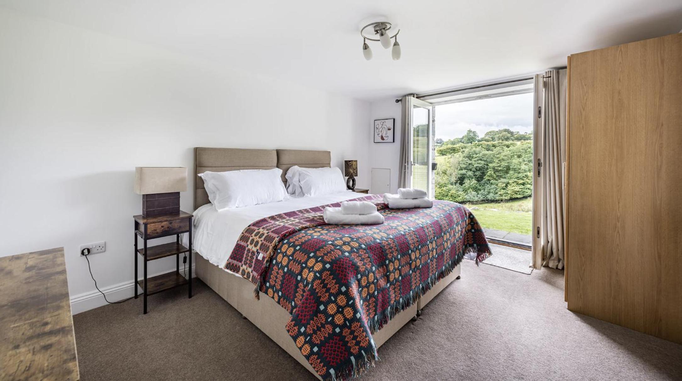 One-Bedroom House photo 3