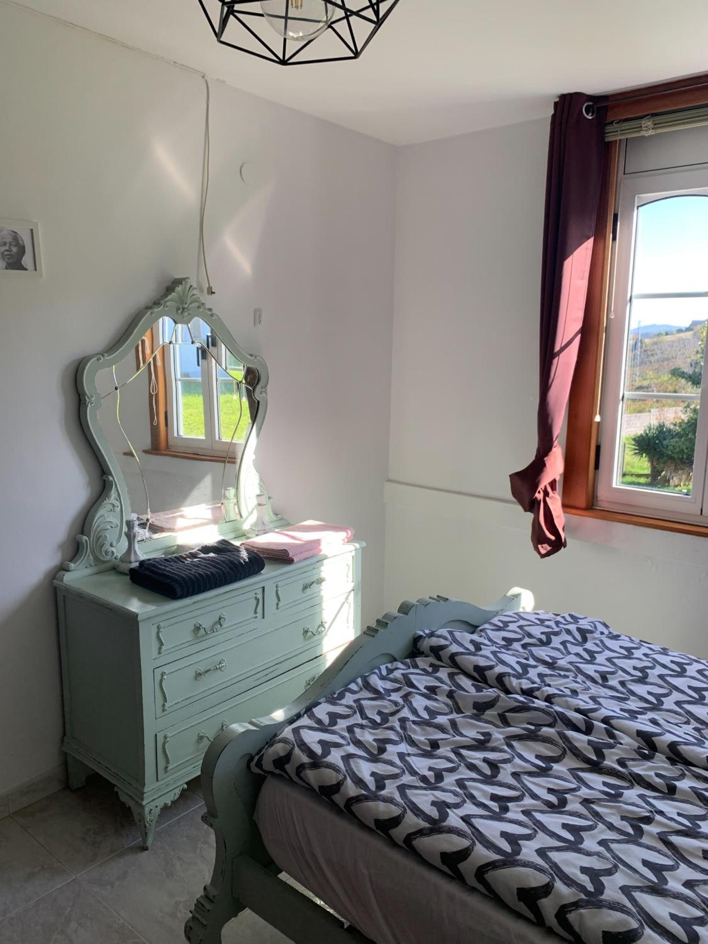 Double Room with Shared Bathroom photo 2