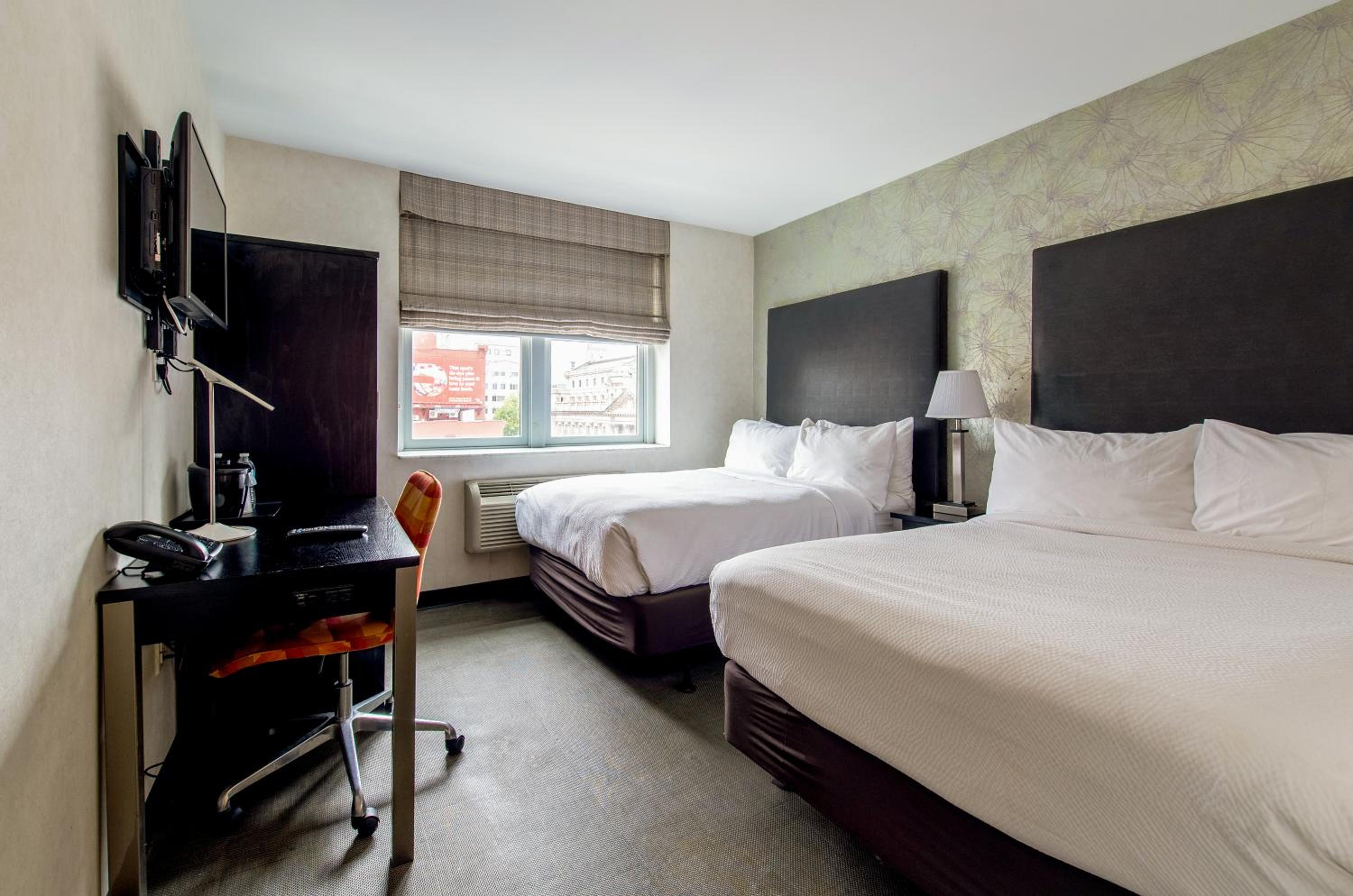 Deluxe Double Room photo 2
