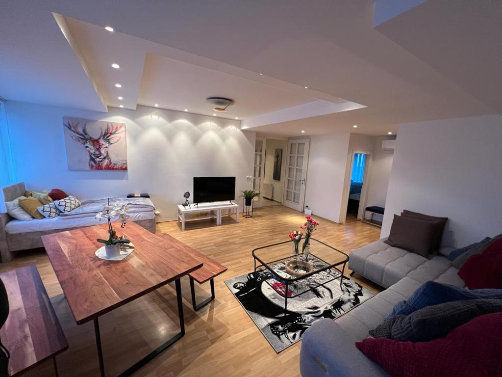 Three-Bedroom Apartment - Photo 1