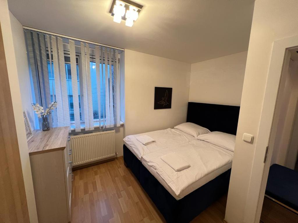 Three-Bedroom Apartment - Photo 10