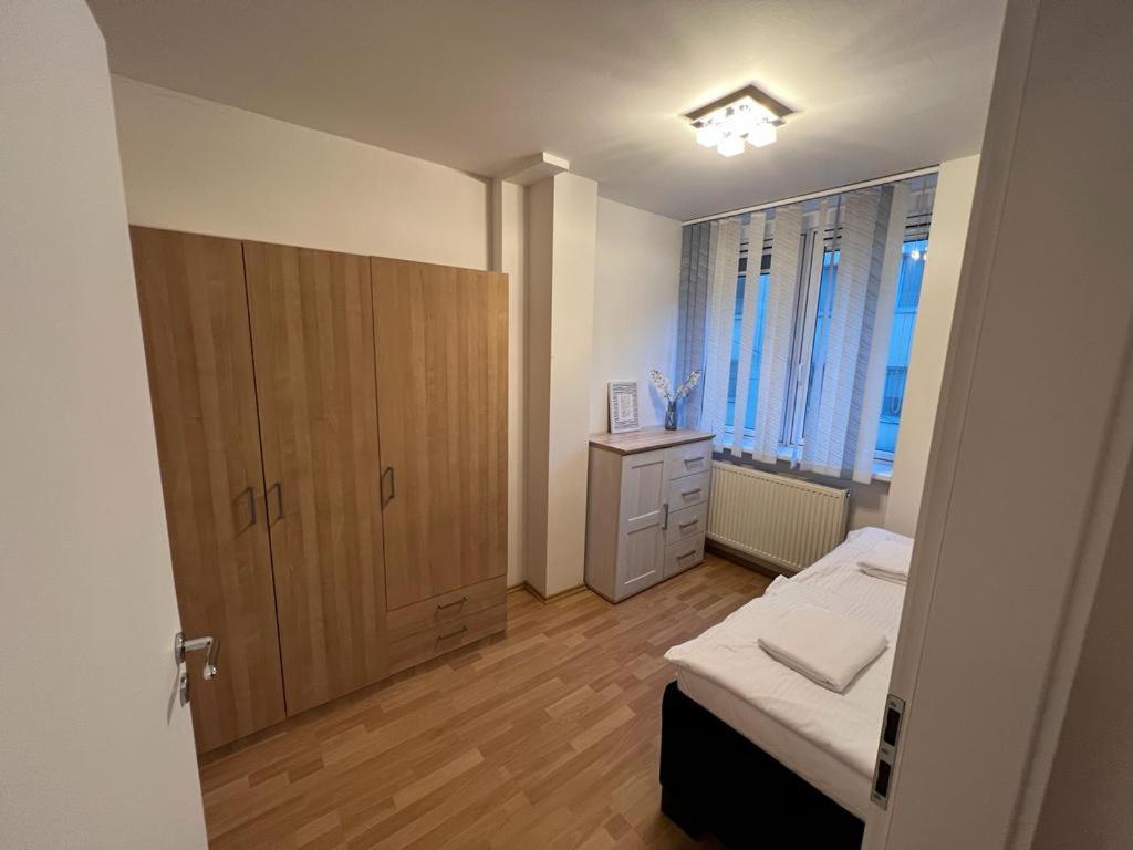 Three-Bedroom Apartment - Photo 9