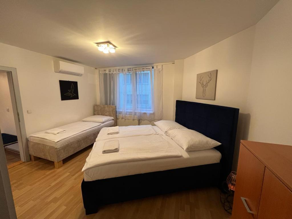 Three-Bedroom Apartment - Photo 8